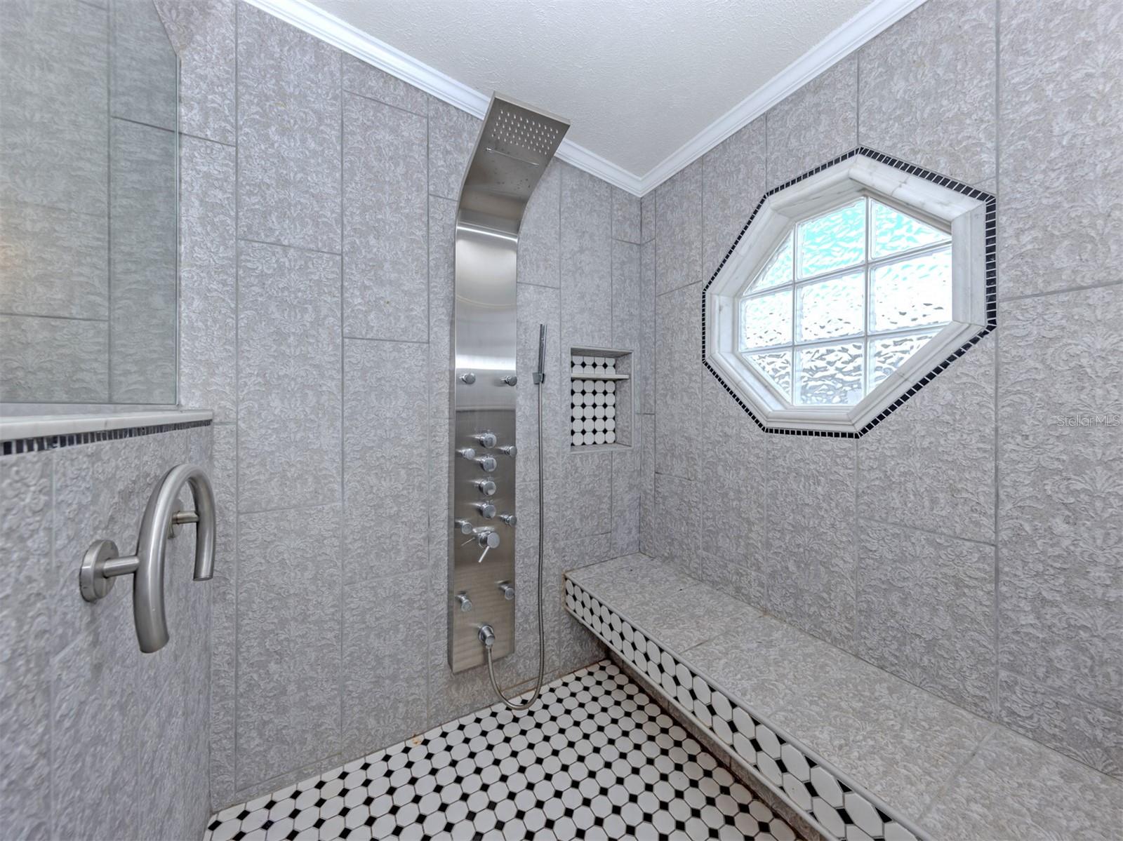 Image 22 of 65 For 583 Portside Drive