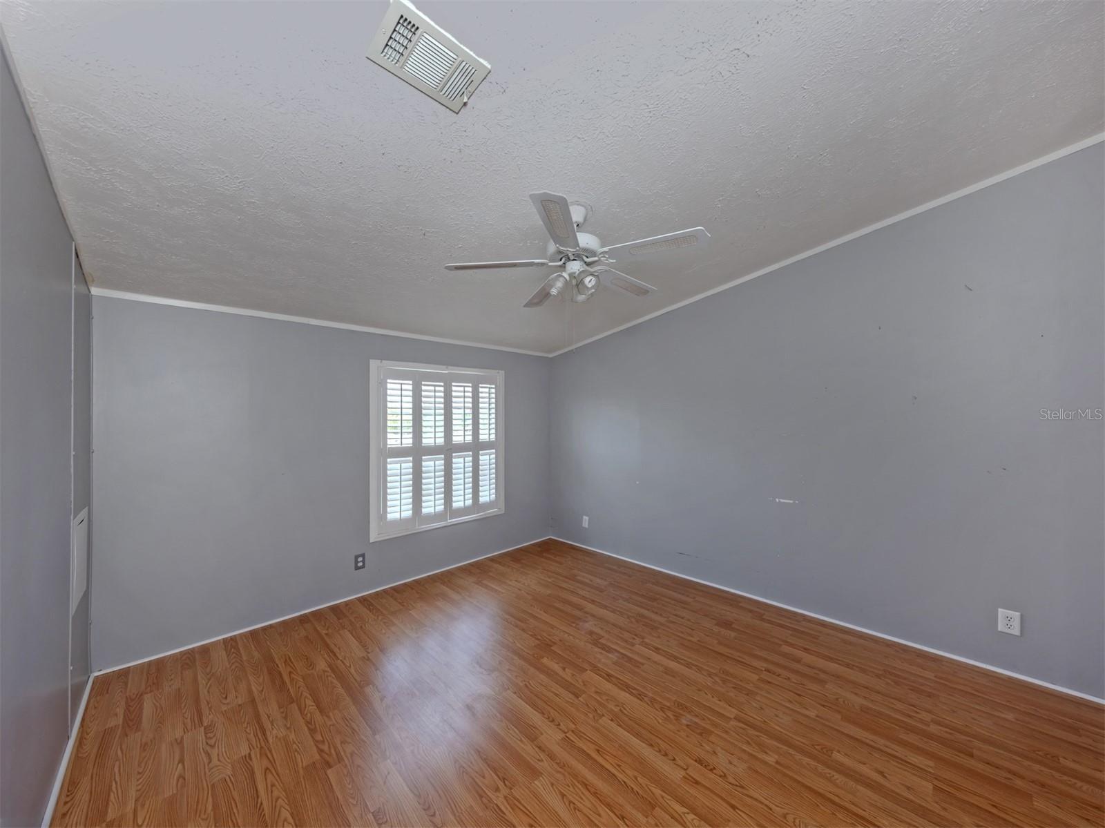 Image 26 of 65 For 583 Portside Drive