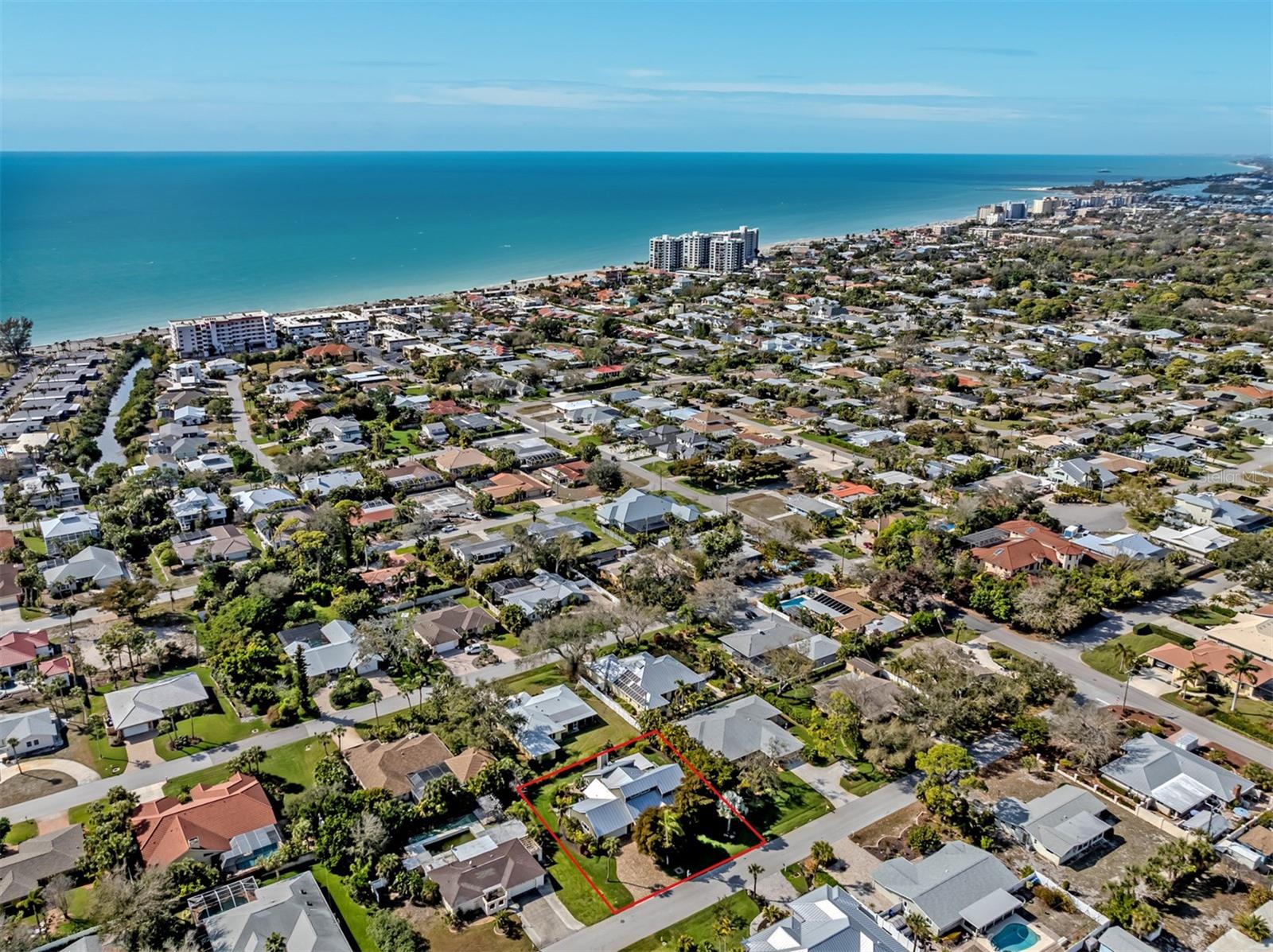 Image 37 of 58 For 614 Ravenna Street