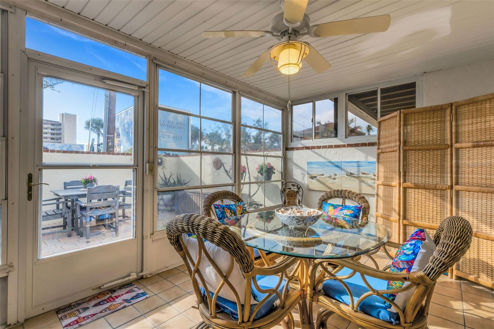 Image 18 of 84 For 744 Cadiz Road 7