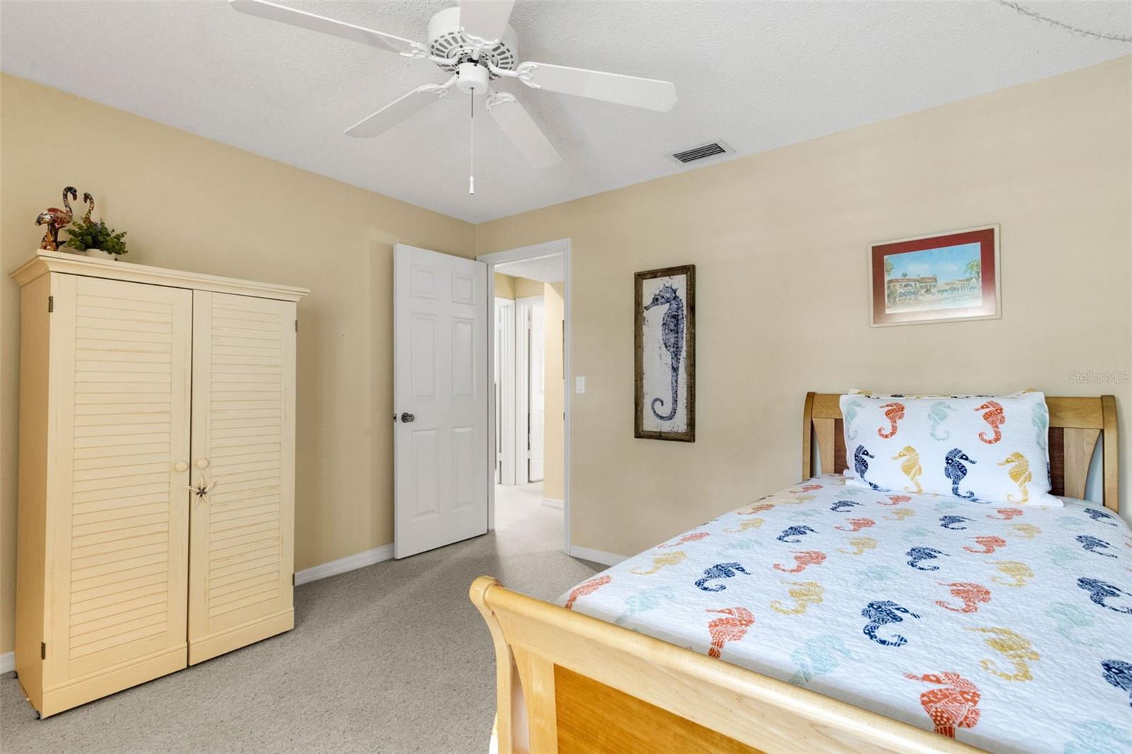 Image 29 of 84 For 744 Cadiz Road 7