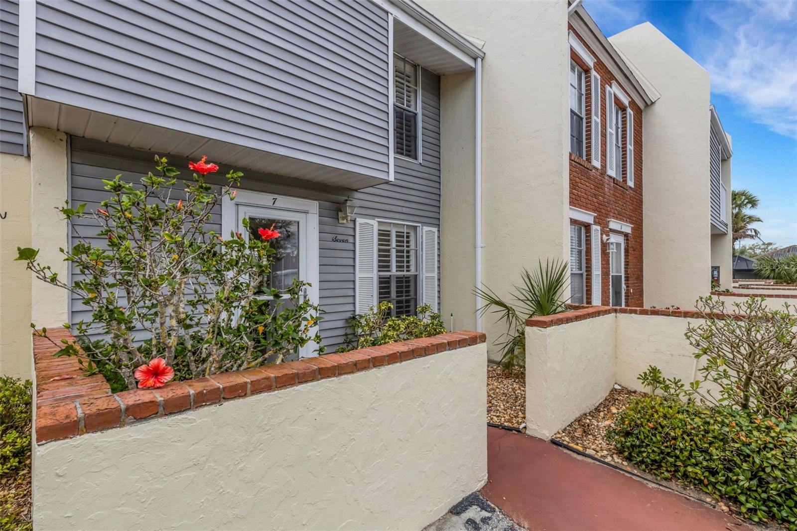 Image 45 of 84 For 744 Cadiz Road 7