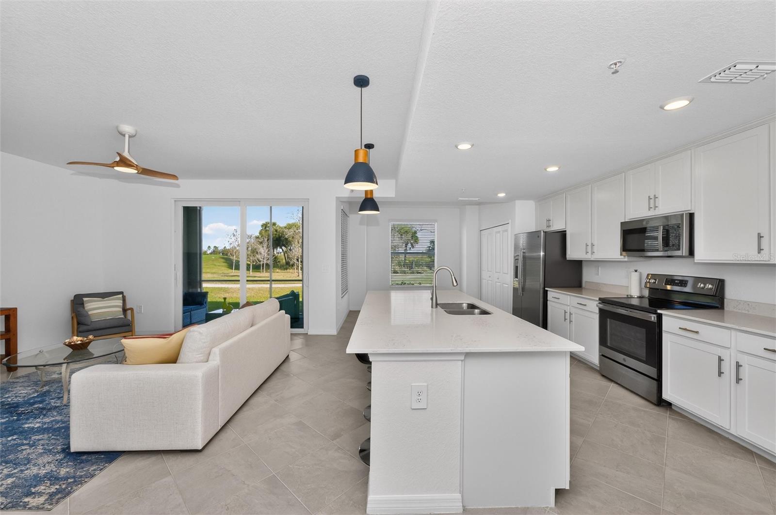 Image 11 of 85 For 12520 Galapagos Court 105