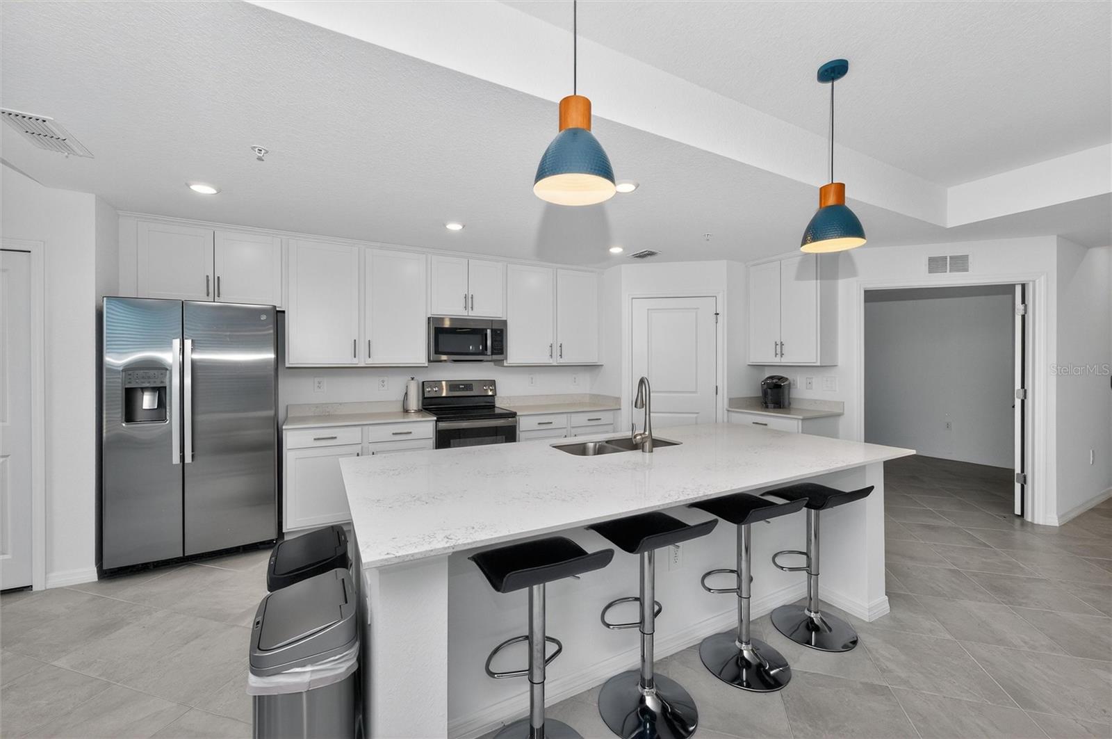 Image 14 of 85 For 12520 Galapagos Court 105