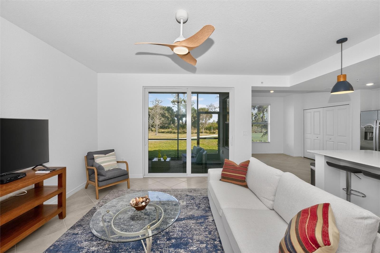 Image 5 of 85 For 12520 Galapagos Court 105