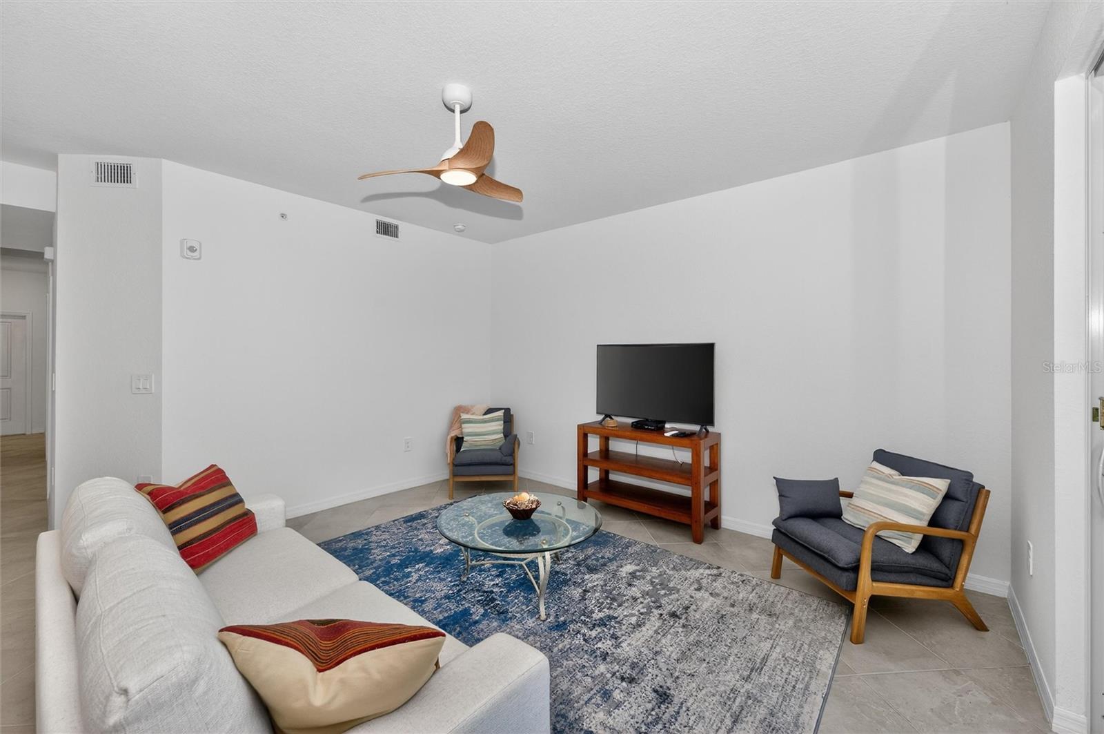 Image 9 of 85 For 12520 Galapagos Court 105