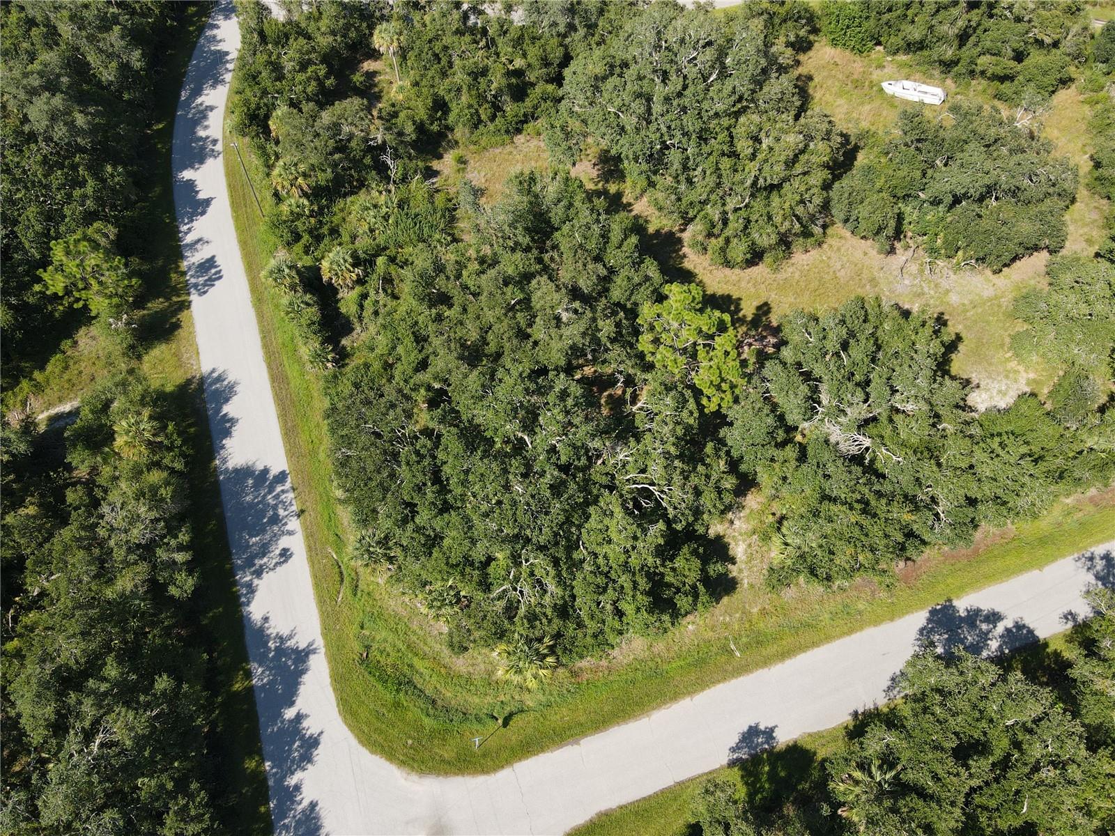 Listing photo id 2 for  Jeming Road 