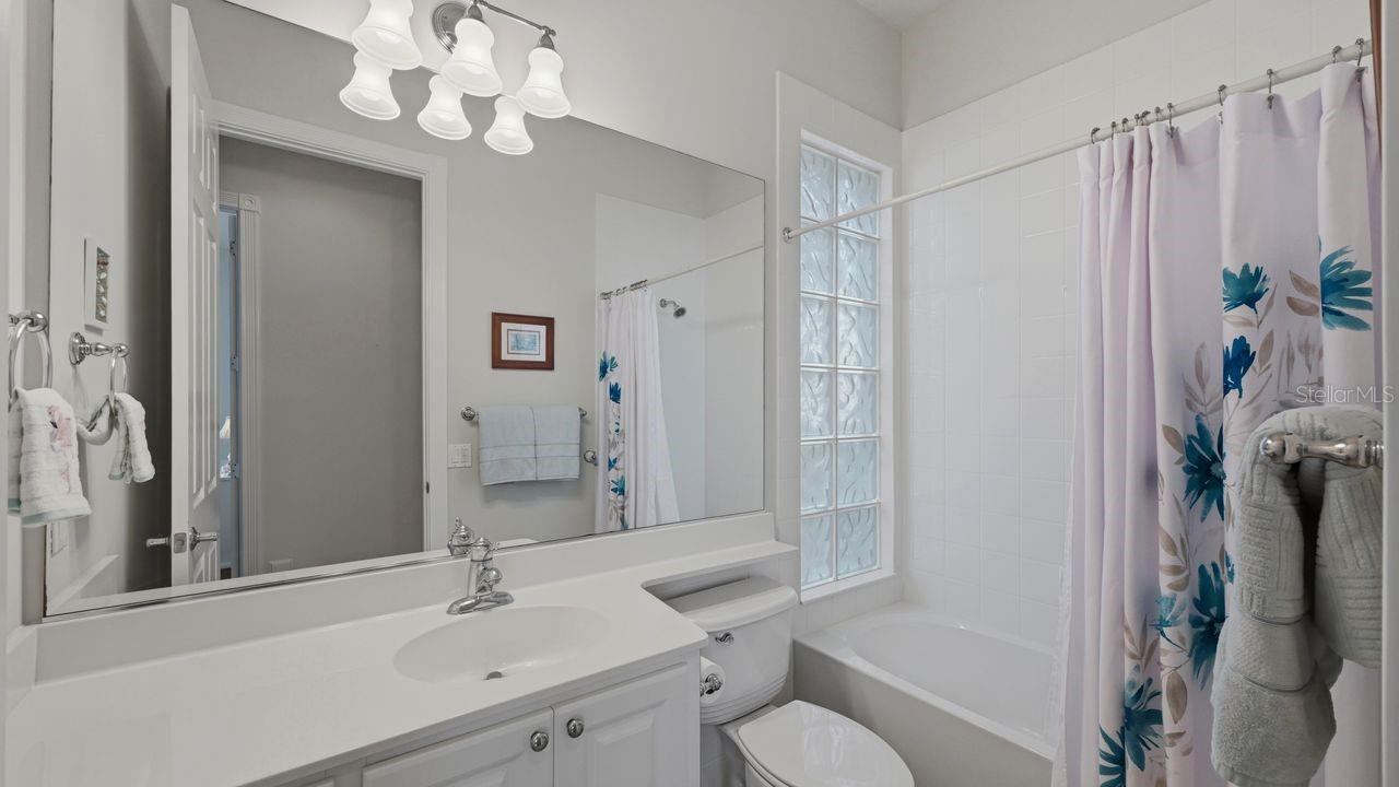 Image 24 of 55 For 13240 Guyana Street