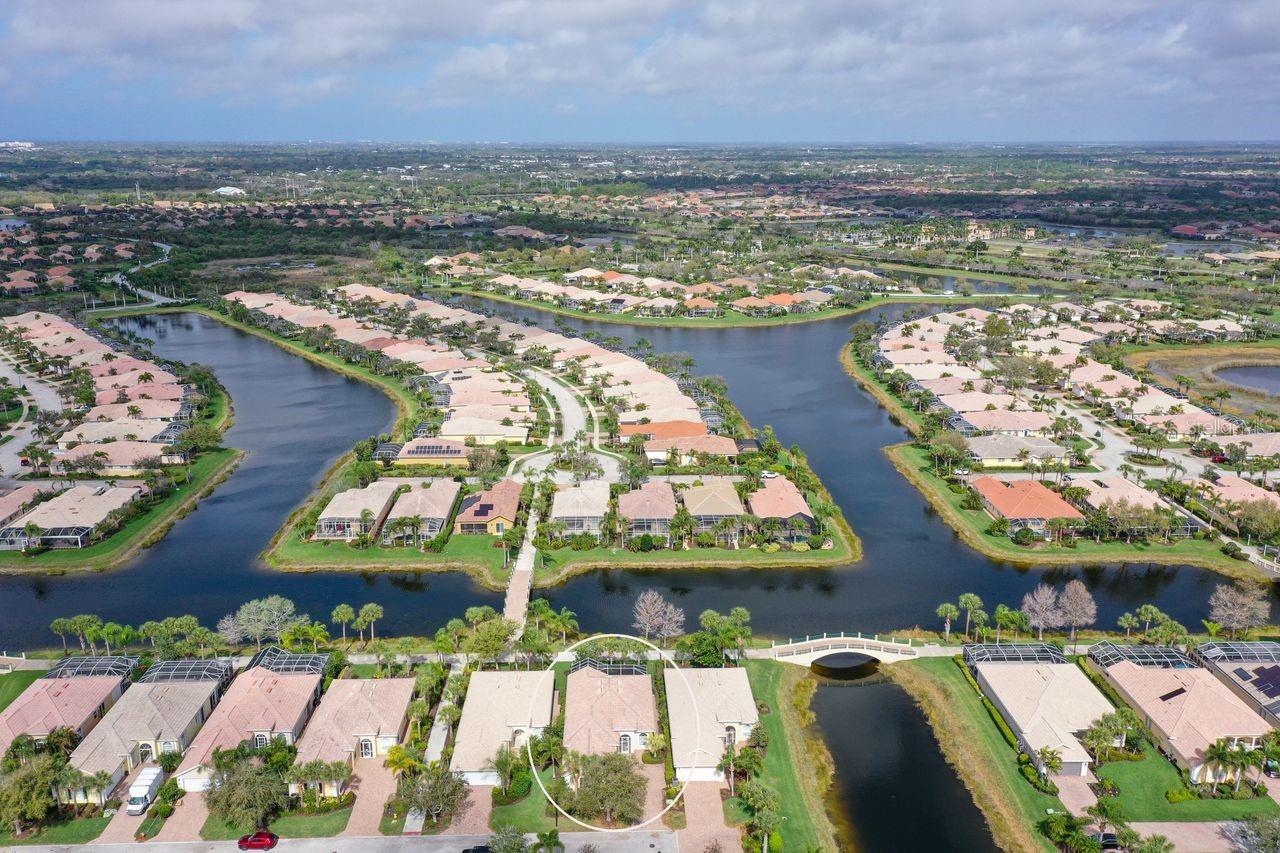 Image 4 of 55 For 13240 Guyana Street