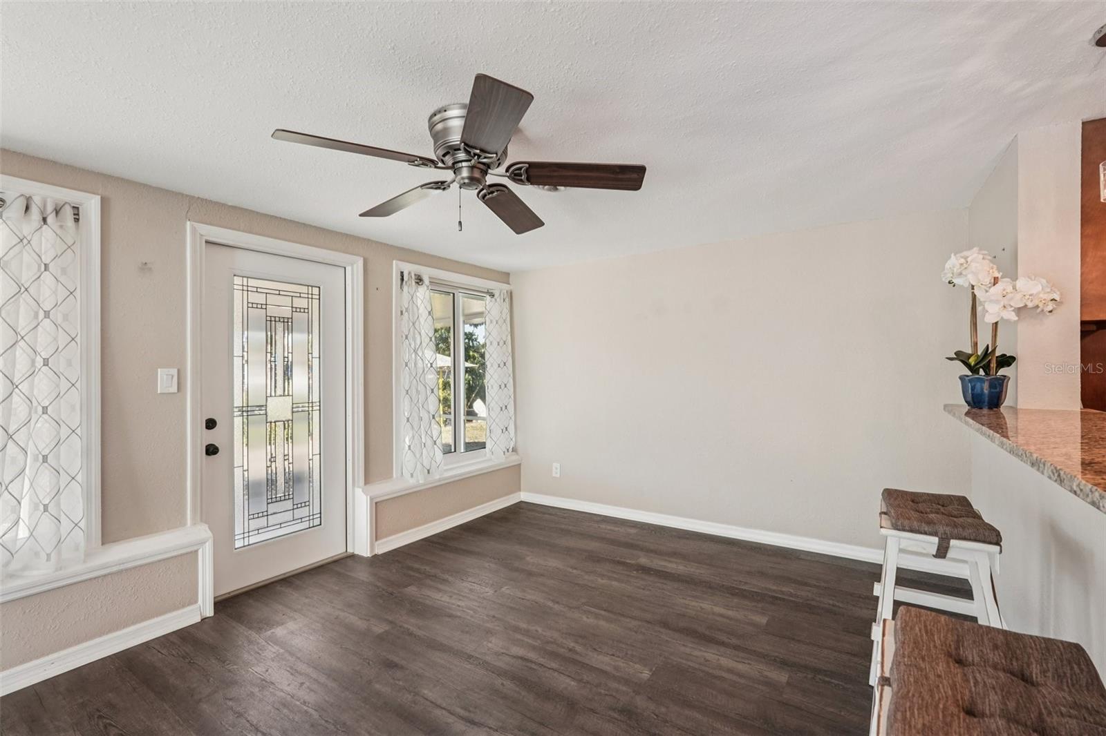 Image 13 of 46 For 1956 Greenlawn Drive