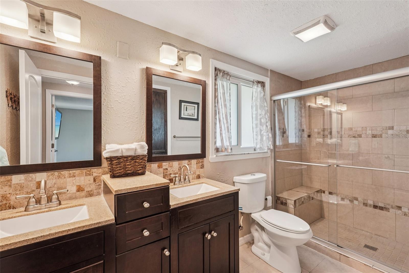 Image 20 of 46 For 1956 Greenlawn Drive