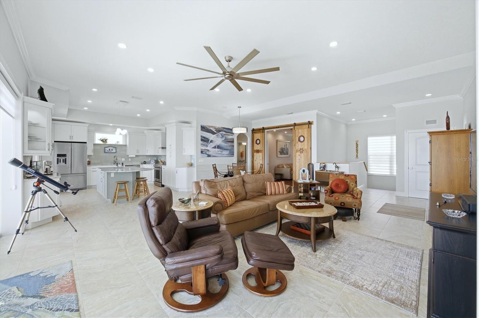 Image 19 of 61 For 905 Chapin Boulevard