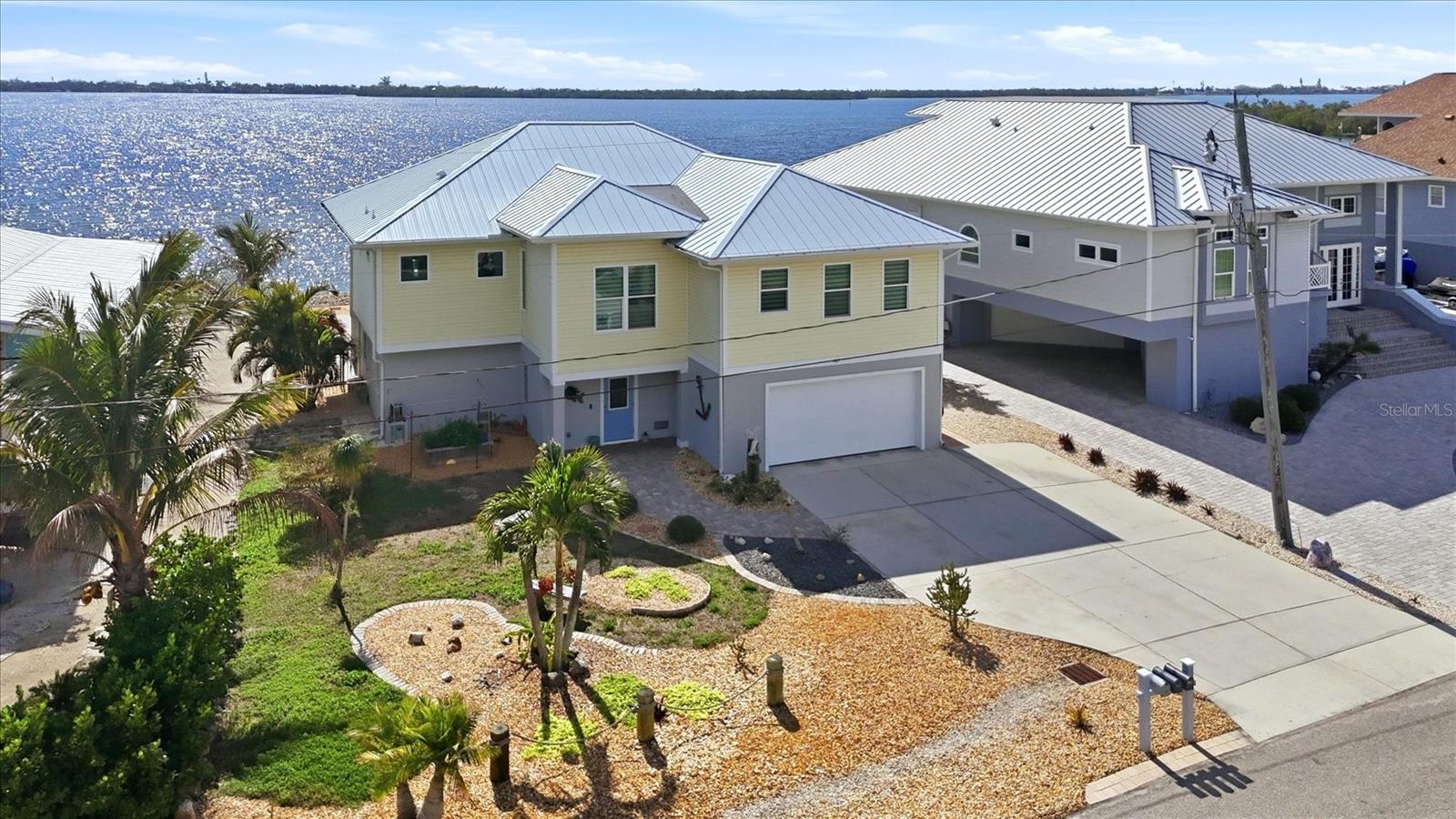 Image 2 of 61 For 905 Chapin Boulevard