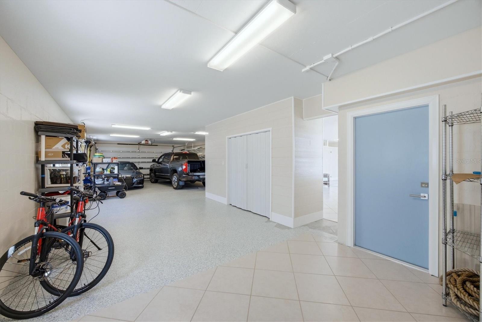 Image 37 of 61 For 905 Chapin Boulevard