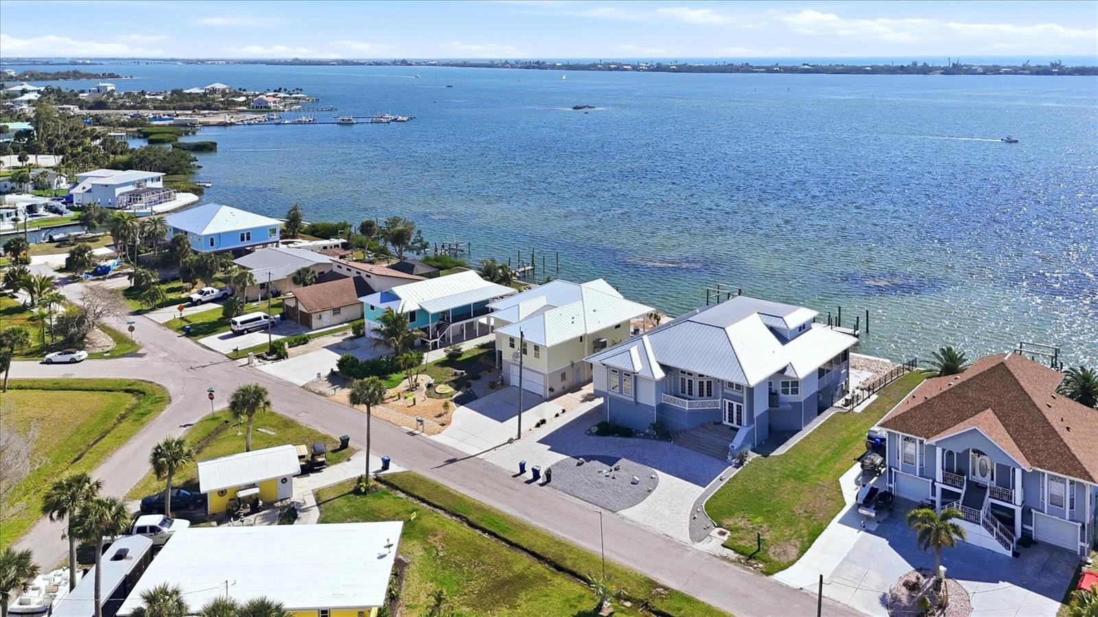 Image 60 of 61 For 905 Chapin Boulevard