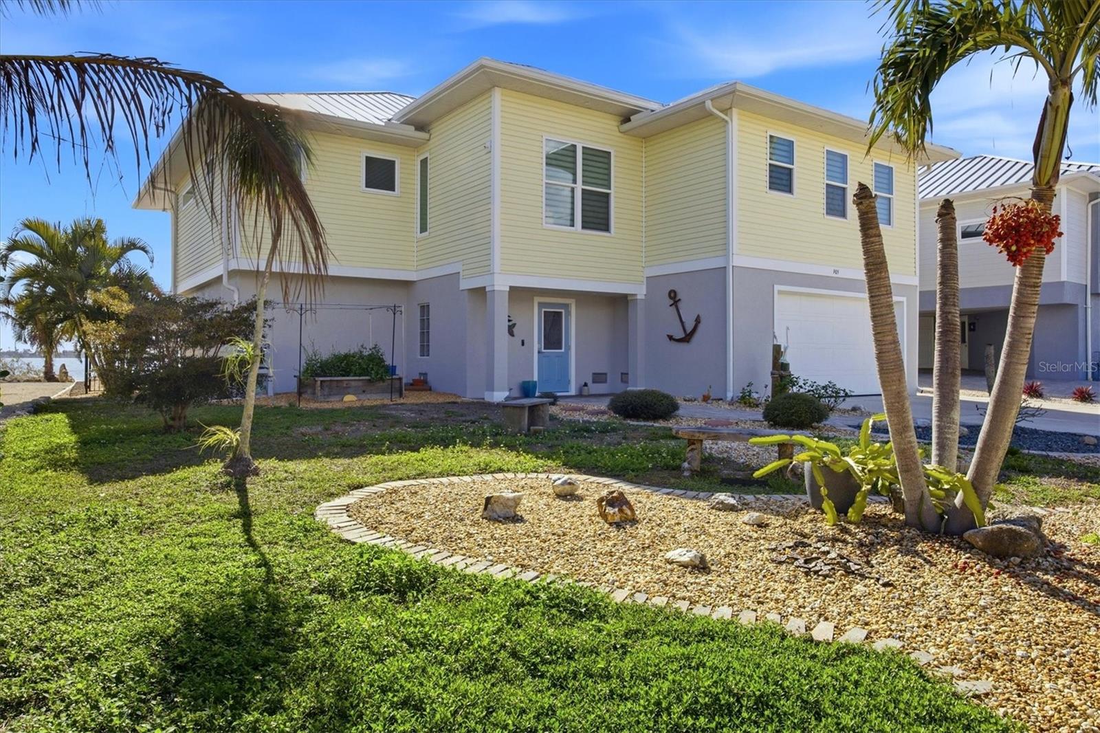 Image 8 of 61 For 905 Chapin Boulevard