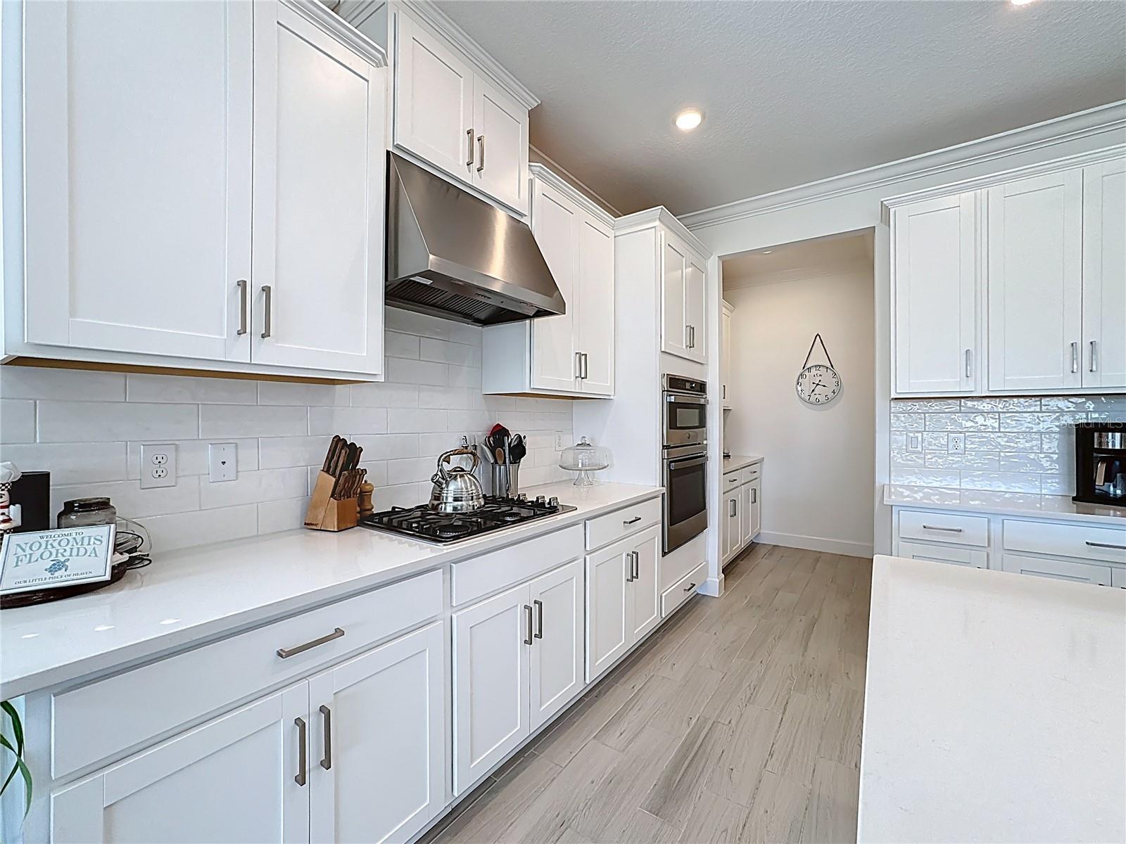 Image 18 of 72 For 5635 Blue Reef Place