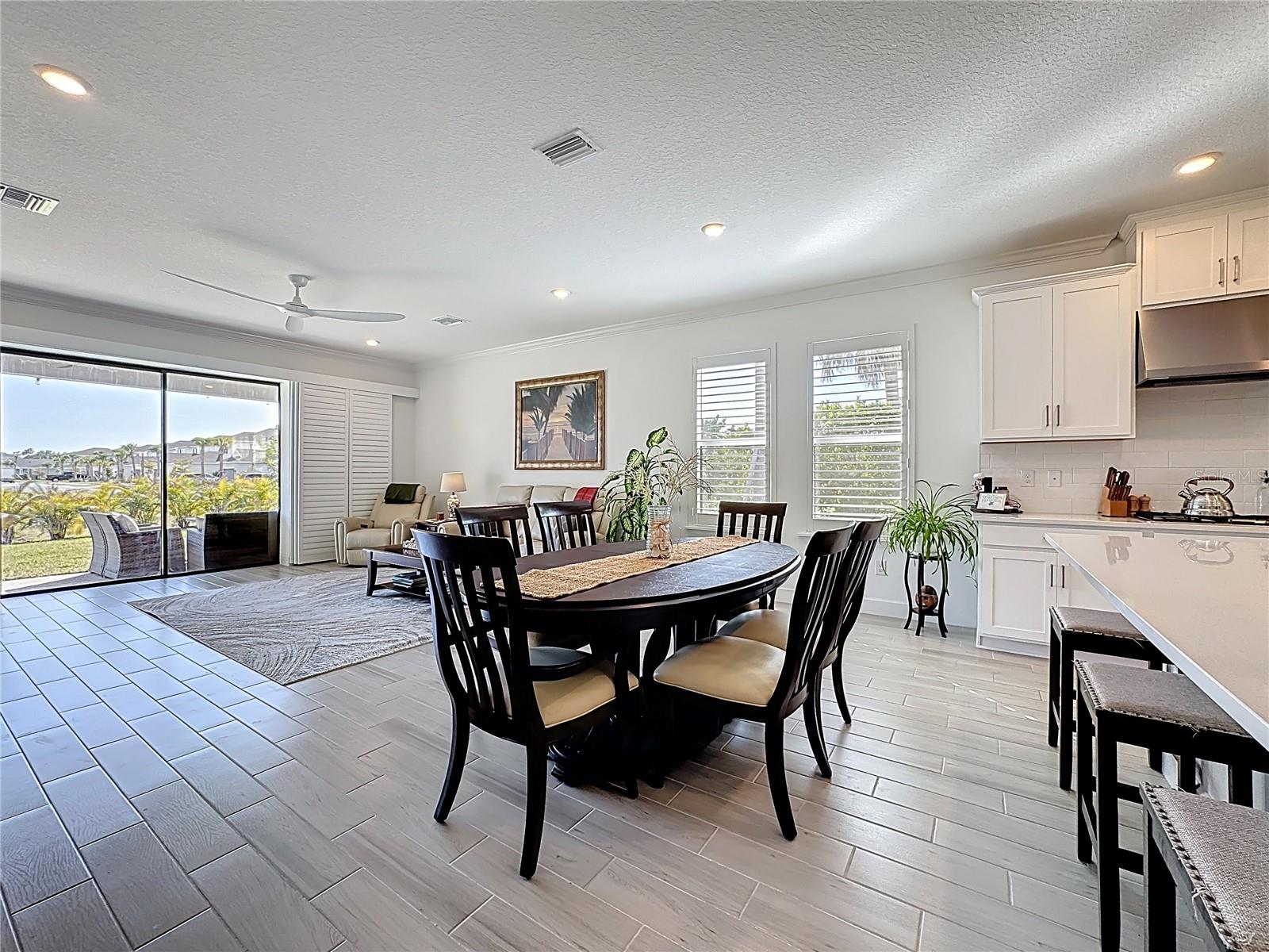 Image 26 of 72 For 5635 Blue Reef Place