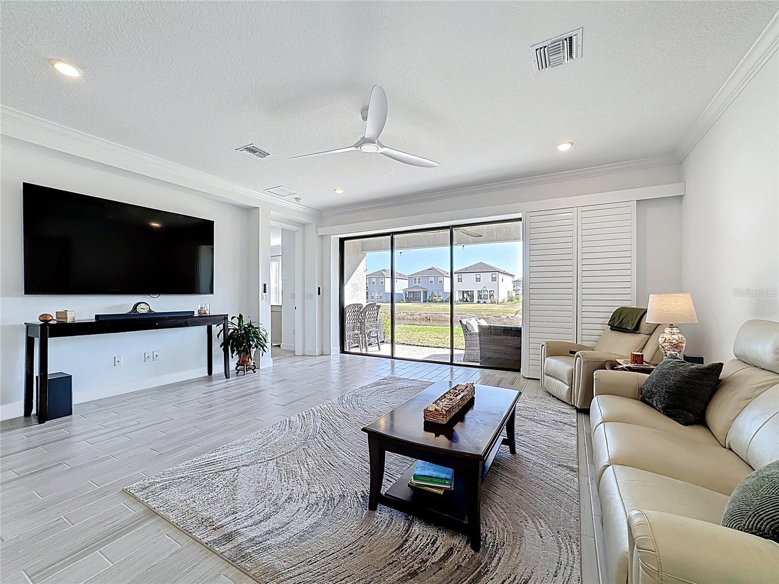 Image 29 of 72 For 5635 Blue Reef Place