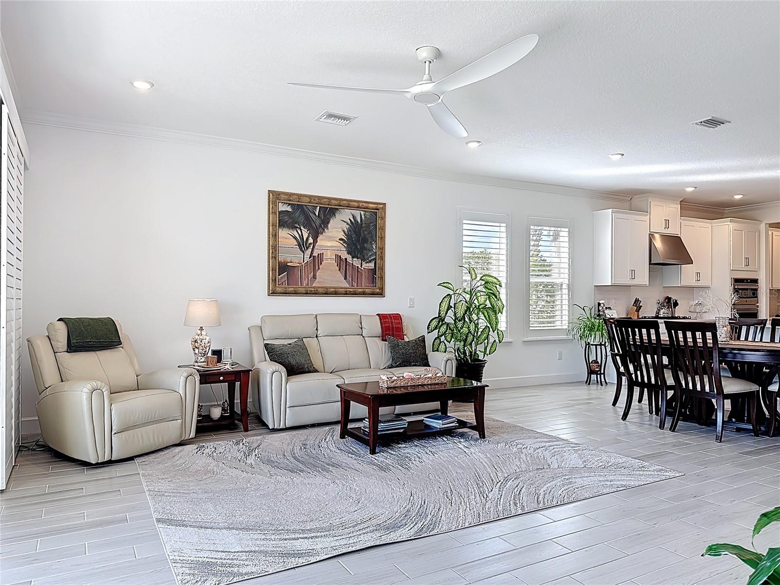 Image 35 of 72 For 5635 Blue Reef Place