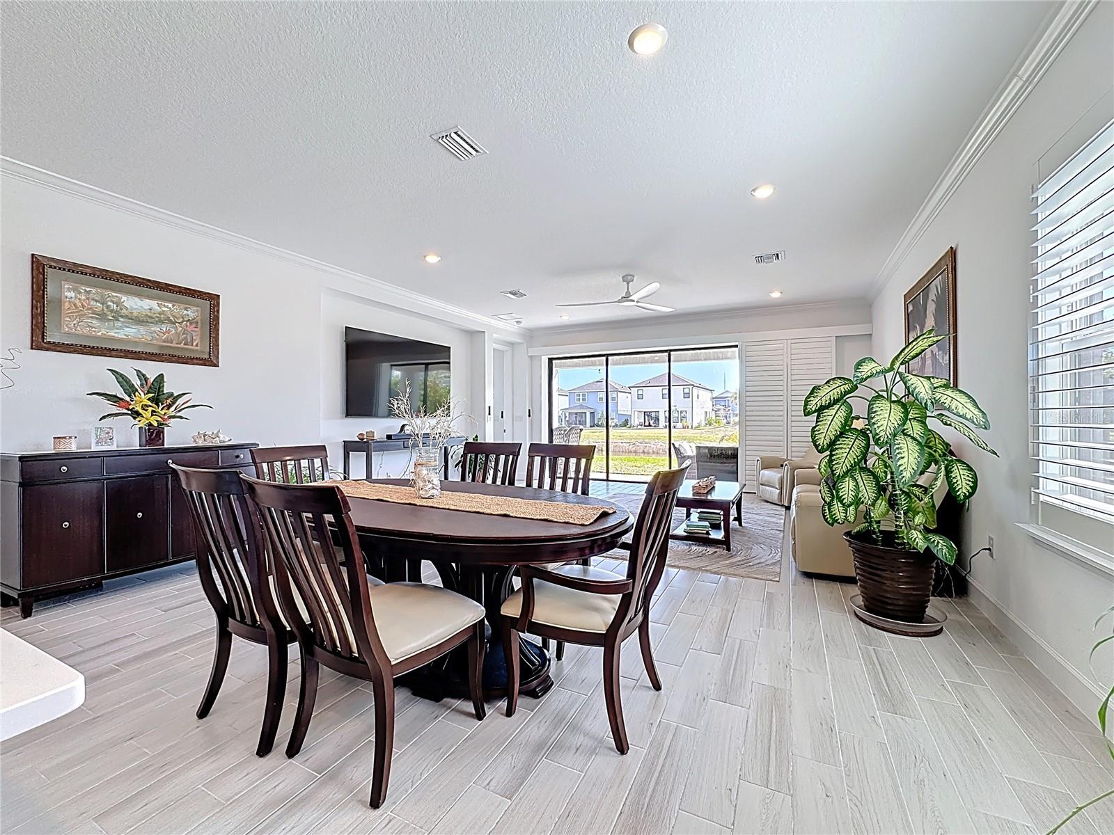 Image 36 of 72 For 5635 Blue Reef Place