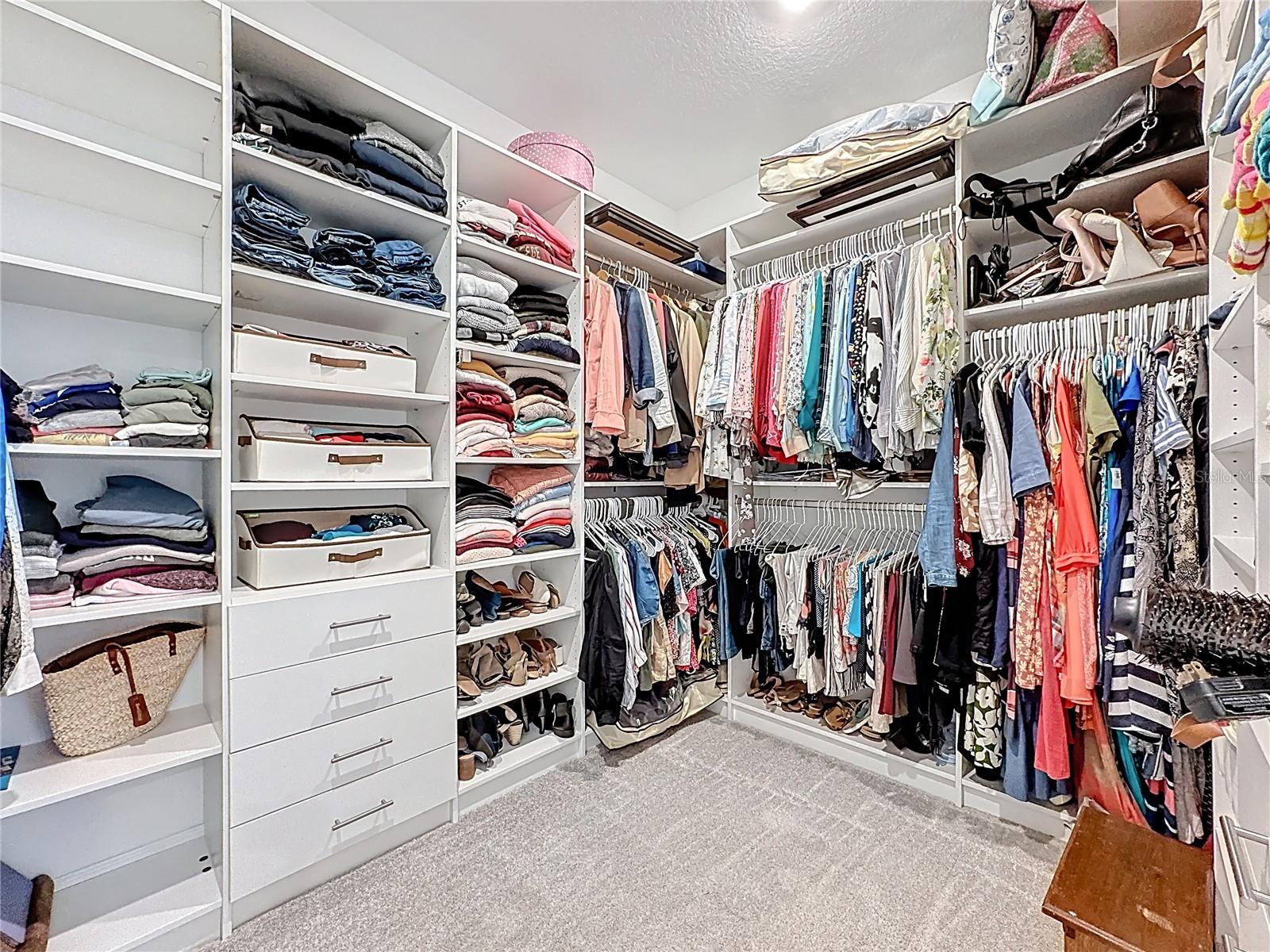 Image 45 of 72 For 5635 Blue Reef Place