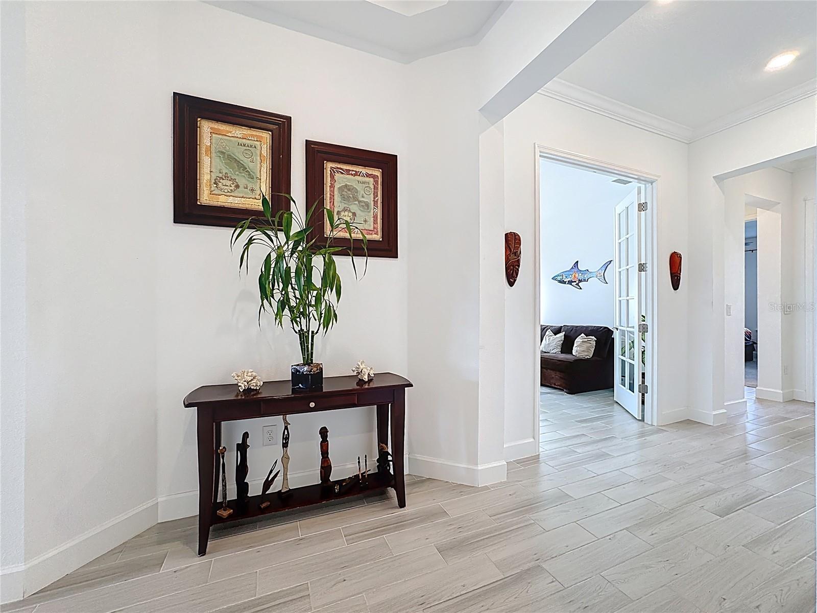 Image 46 of 72 For 5635 Blue Reef Place