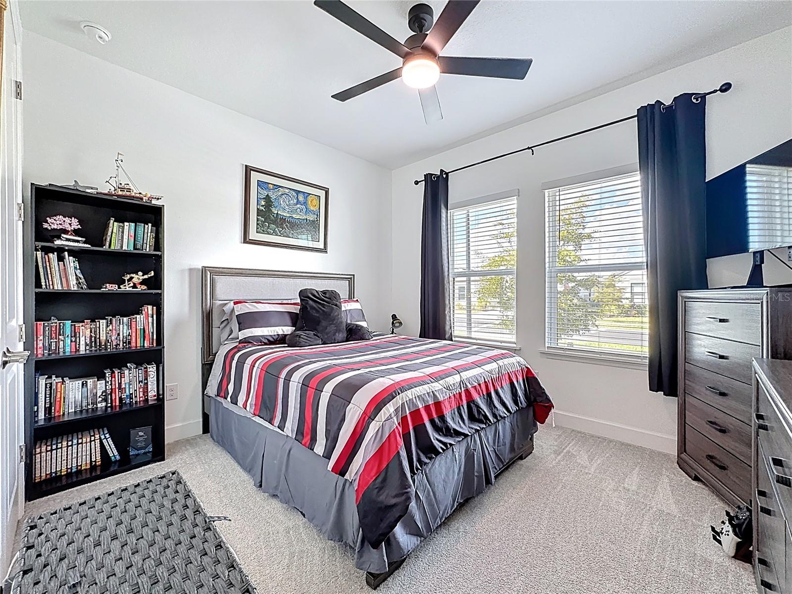 Image 47 of 72 For 5635 Blue Reef Place