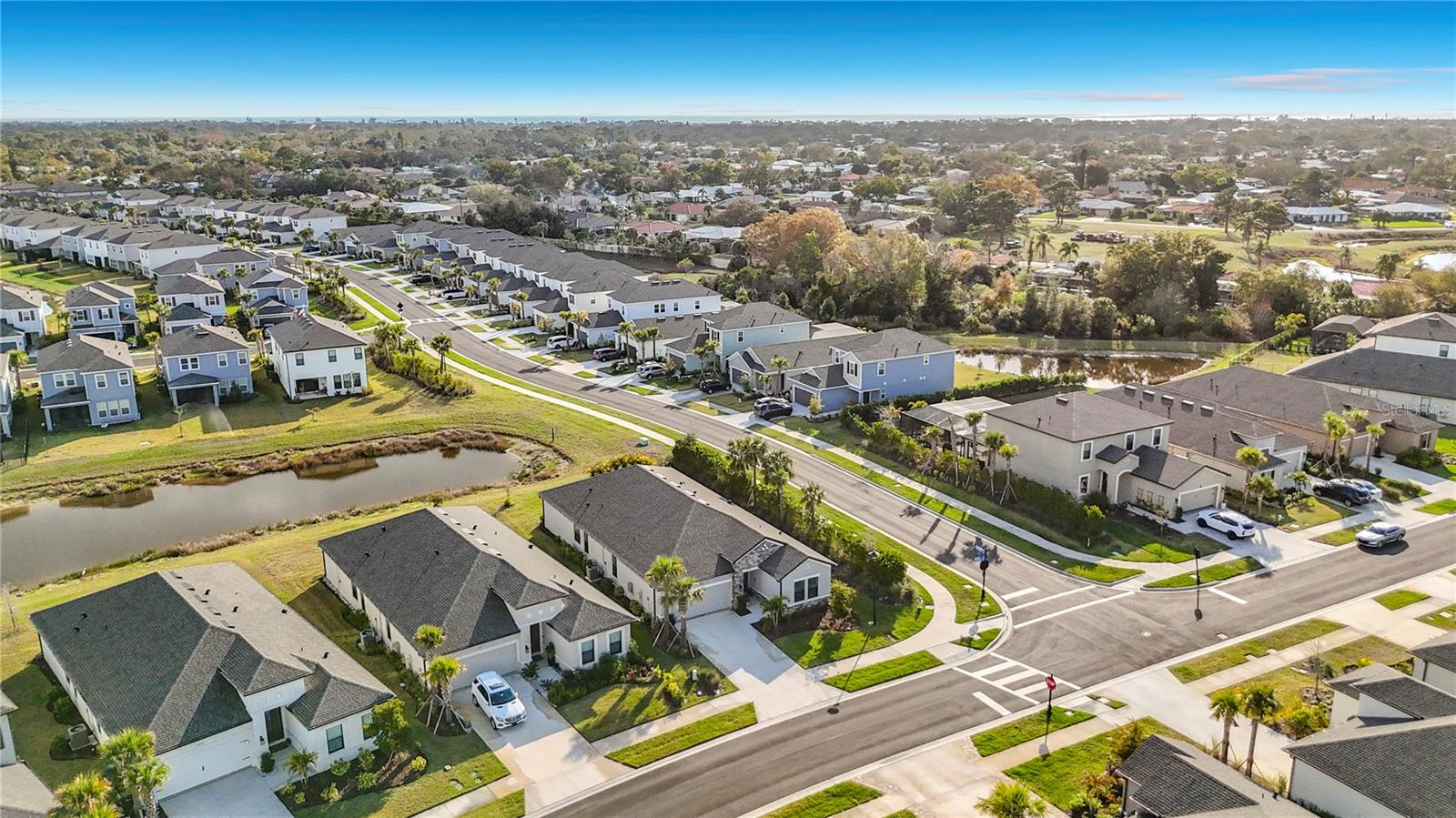 Image 60 of 72 For 5635 Blue Reef Place