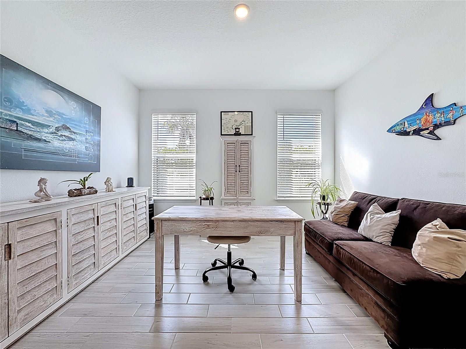 Image 9 of 72 For 5635 Blue Reef Place