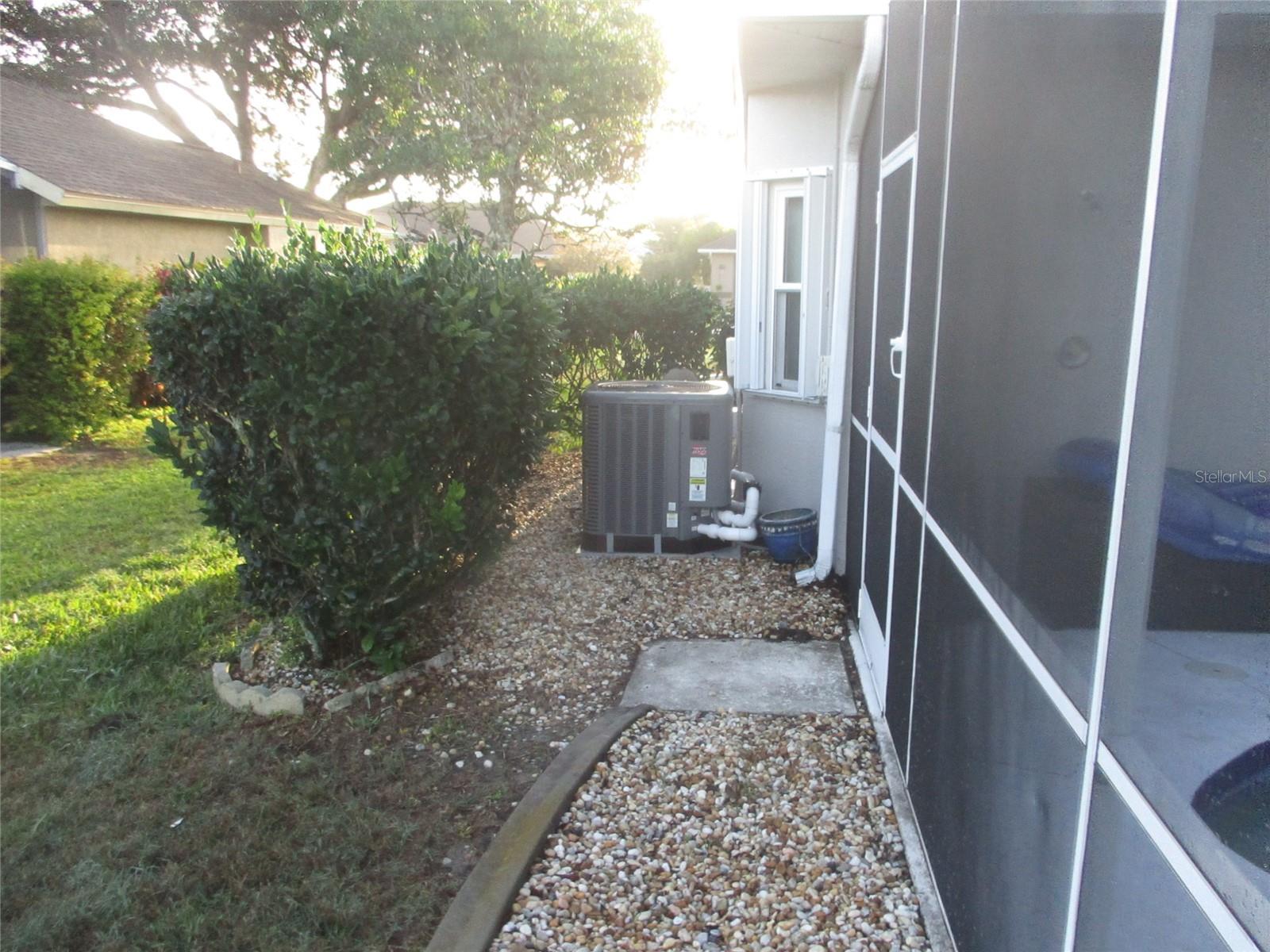 Image 10 of 20 For 5848 Cleveland Road