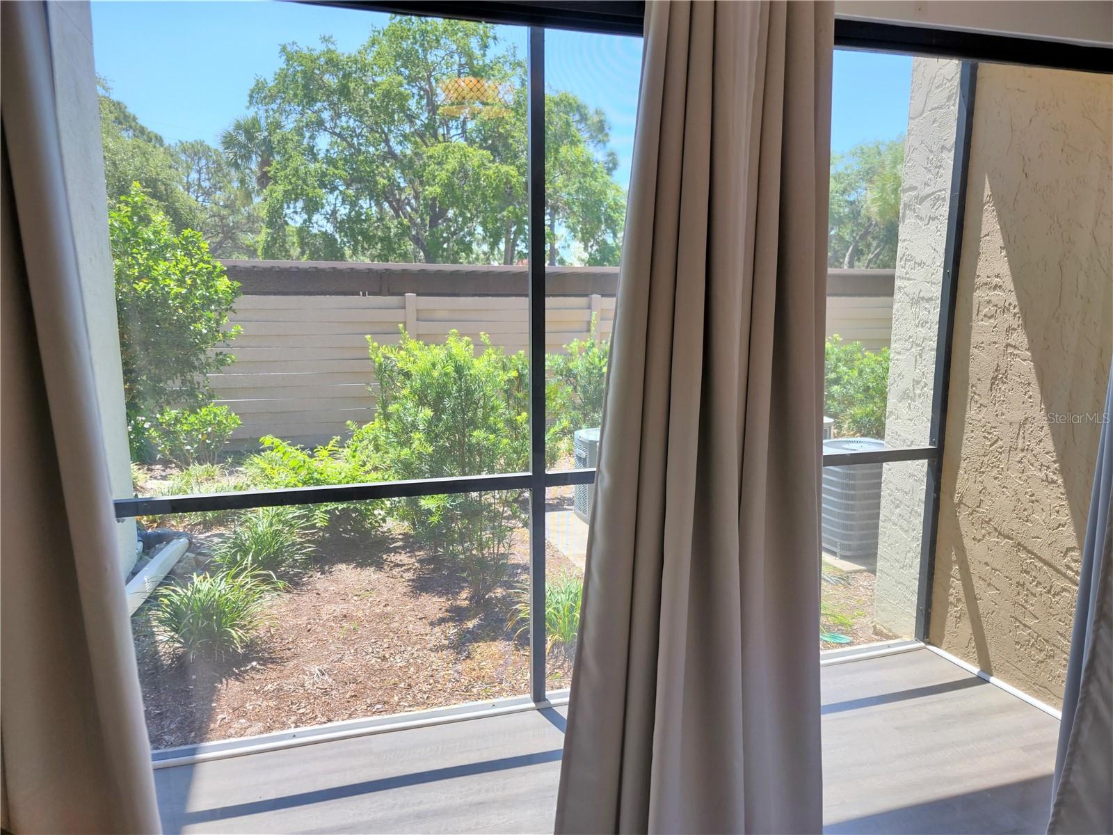 Image 35 of 44 For 650 Bird Bay Drive E 105