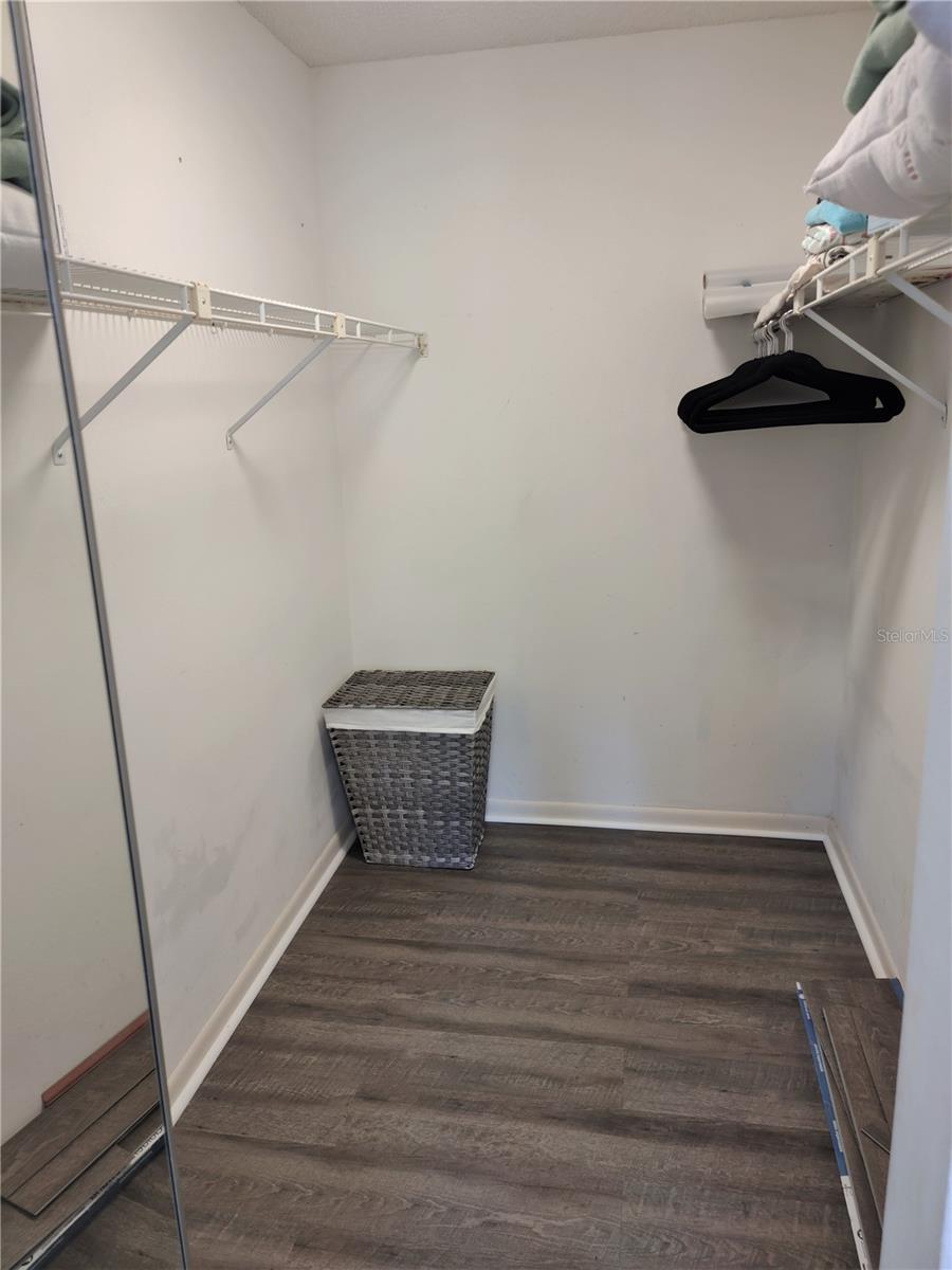 Image 36 of 44 For 650 Bird Bay Drive E 105