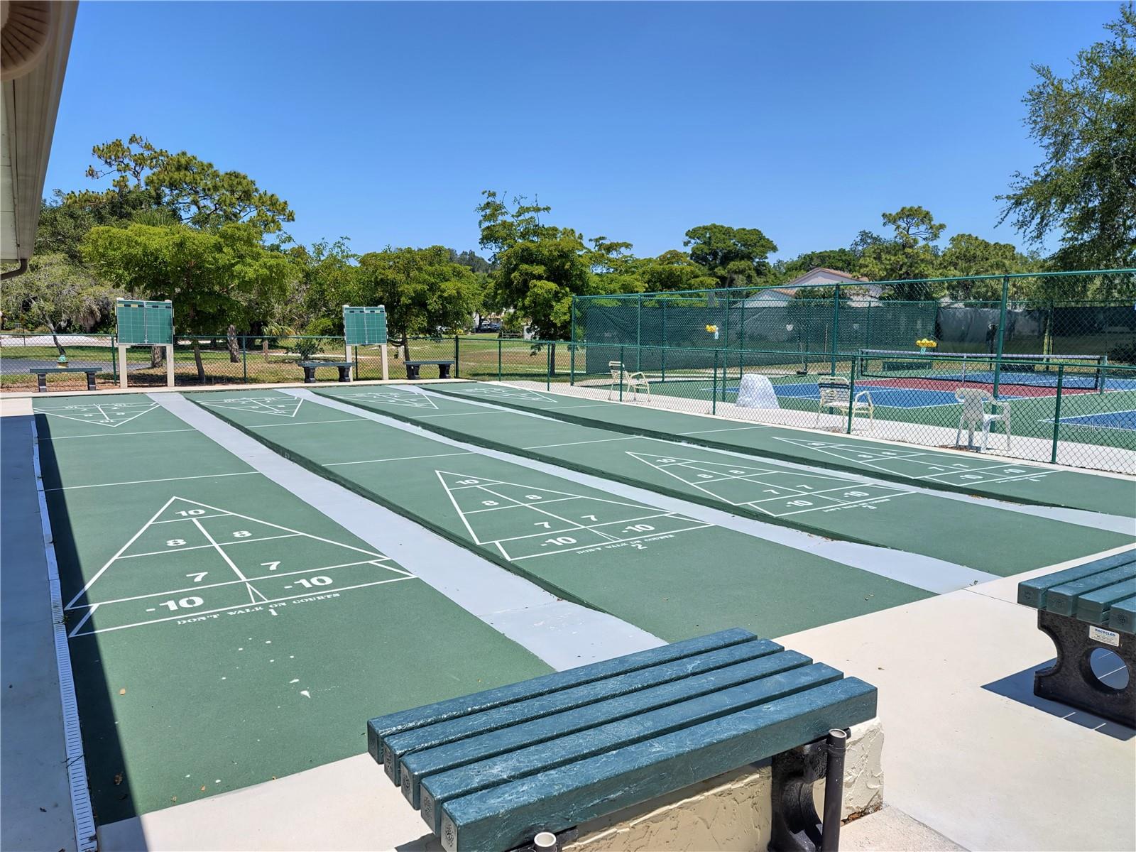 Image 40 of 44 For 650 Bird Bay Drive E 105