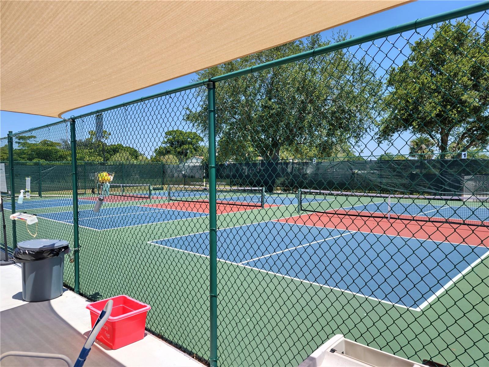 Image 41 of 44 For 650 Bird Bay Drive E 105