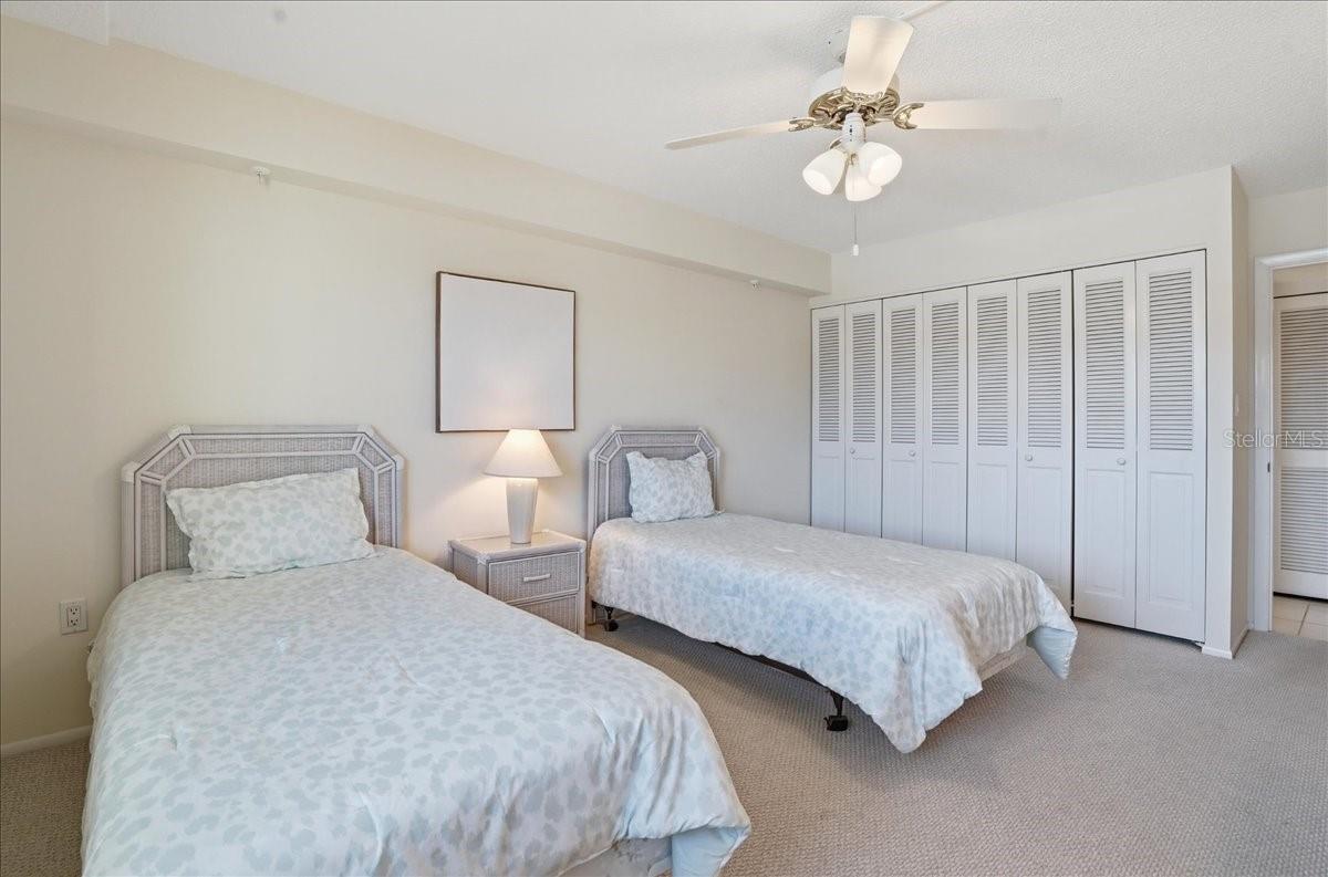 Image 37 of 64 For 840 The Esplanade N 206