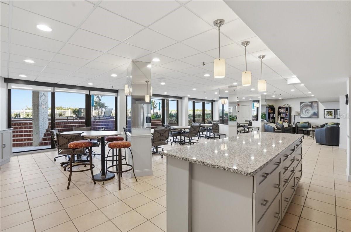 Image 45 of 64 For 840 The Esplanade N 206