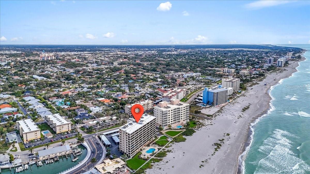 Image 57 of 64 For 840 The Esplanade N 206