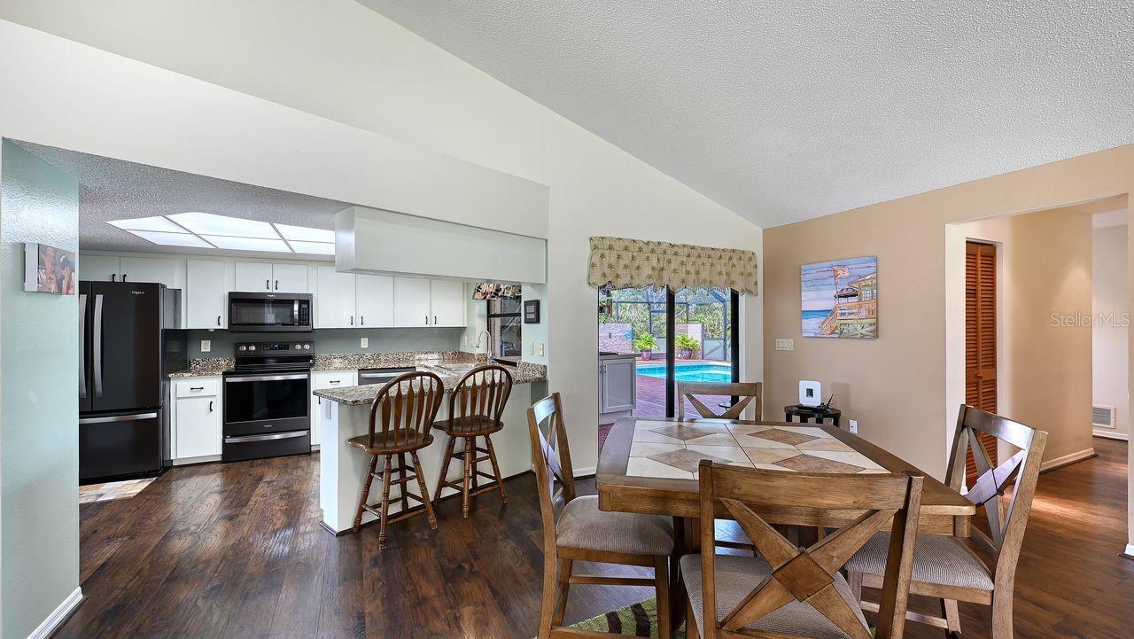 Image 15 of 45 For 1354 Roosevelt Drive