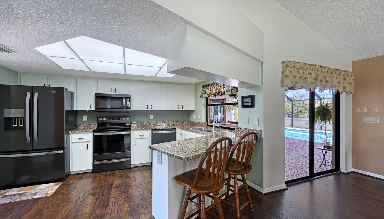 Image 16 of 45 For 1354 Roosevelt Drive