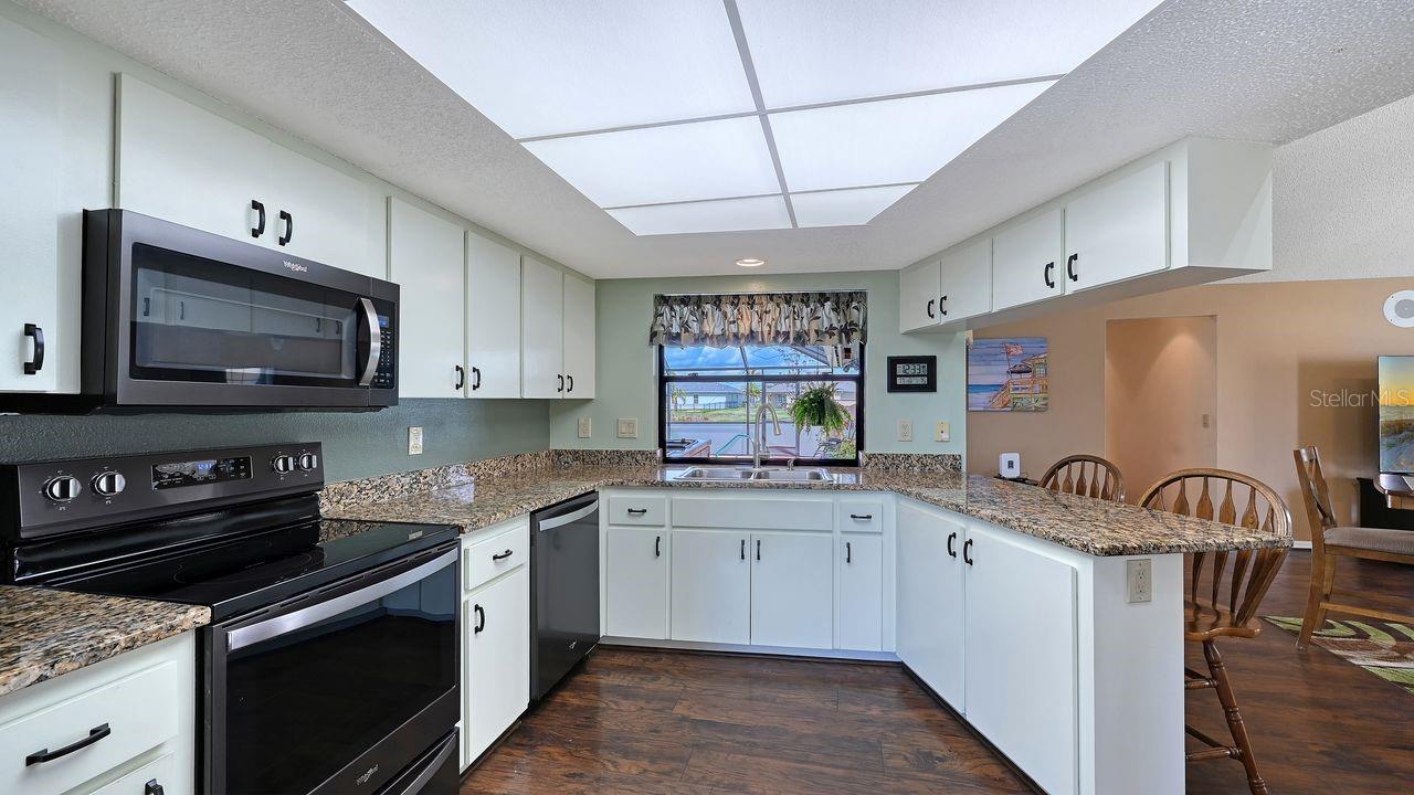 Image 17 of 45 For 1354 Roosevelt Drive