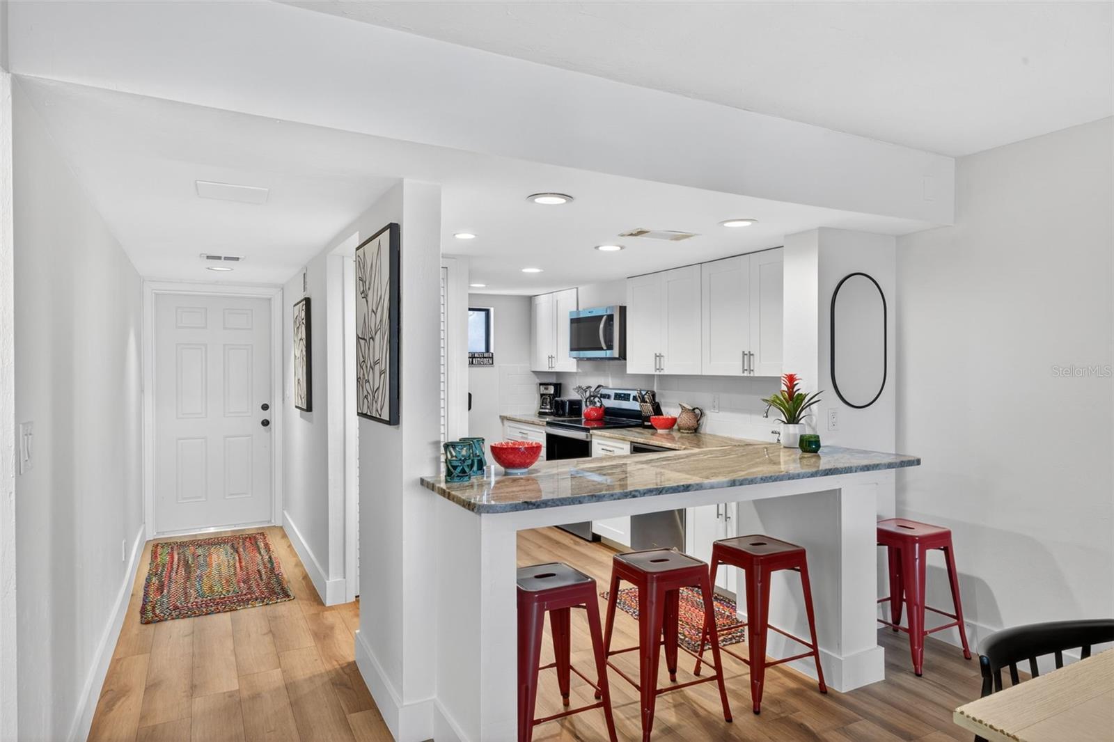 Image 10 of 41 For 2711 1st Street 203