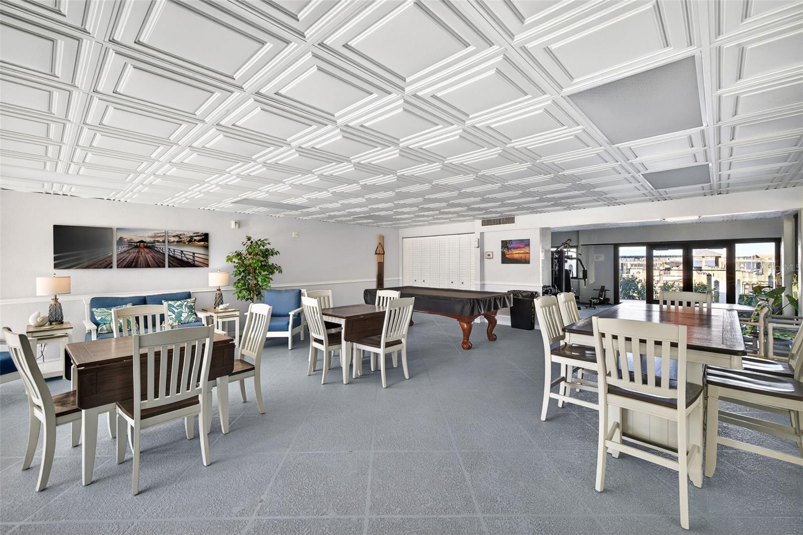 Image 23 of 41 For 2711 1st Street 203