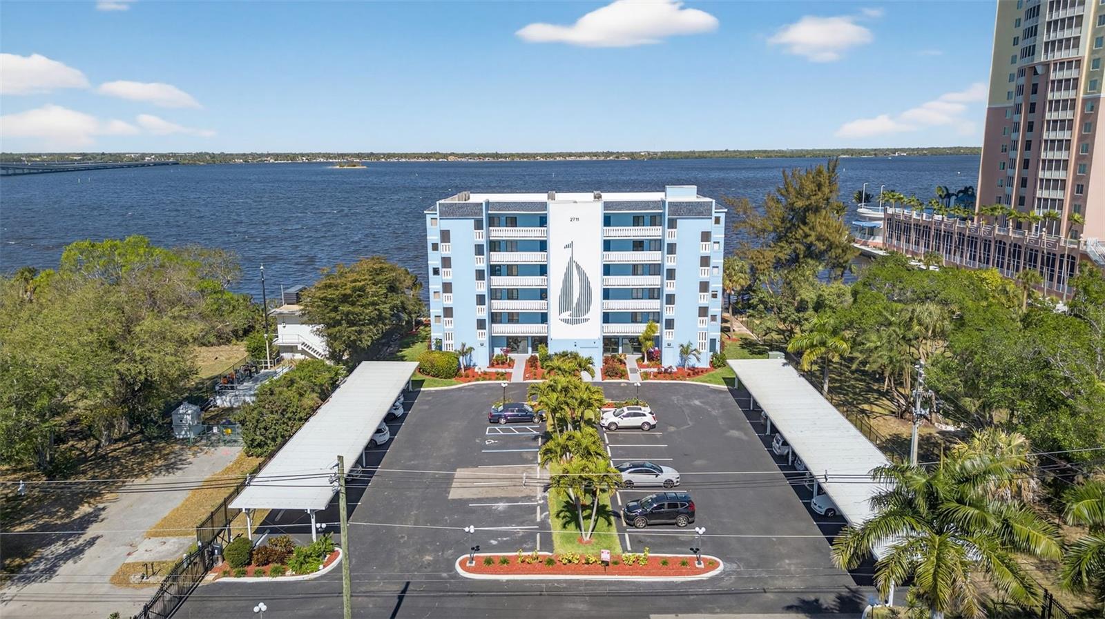 Image 30 of 41 For 2711 1st Street 203