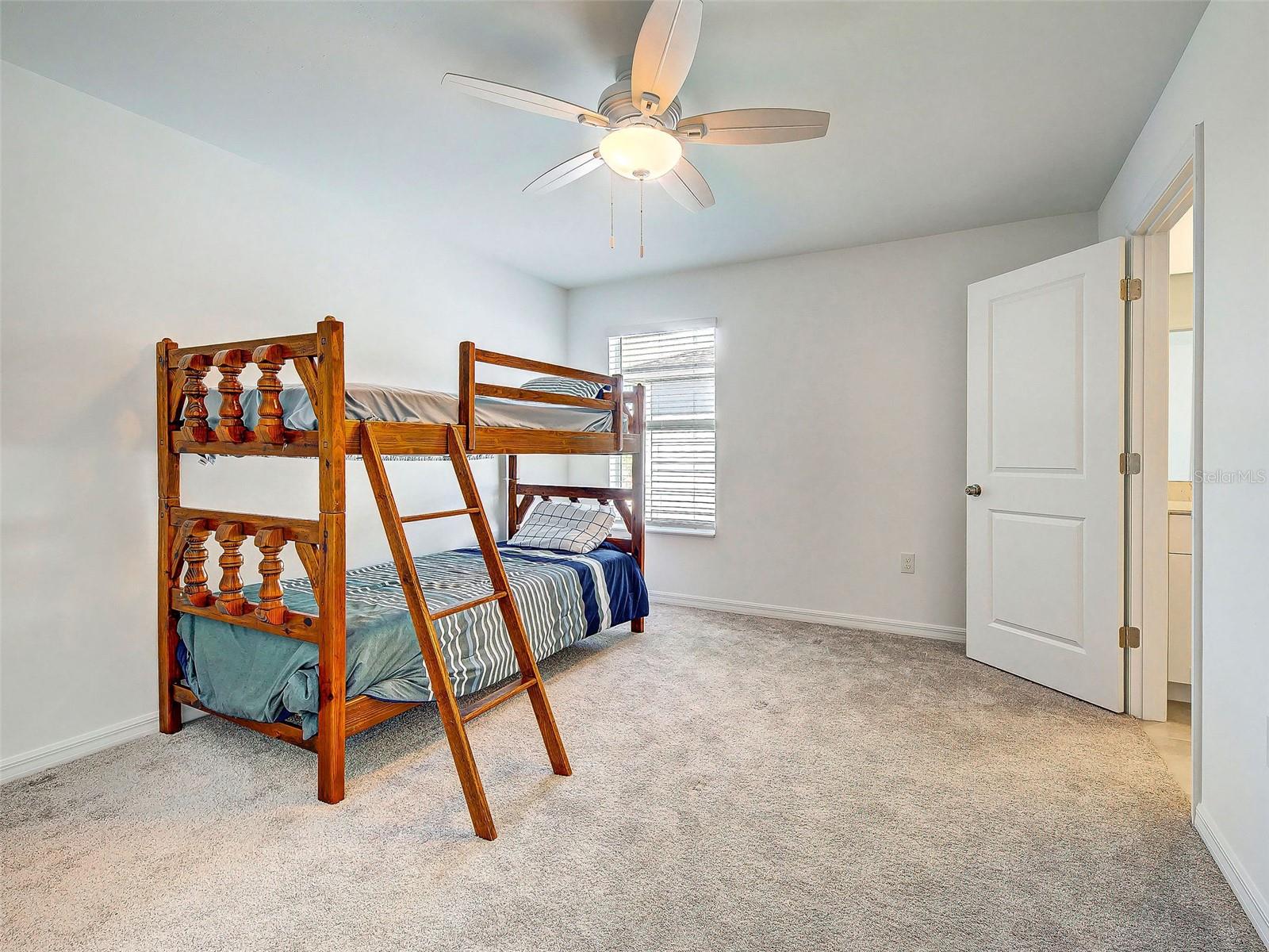 Image 34 of 55 For 17154 Monte Isola Way