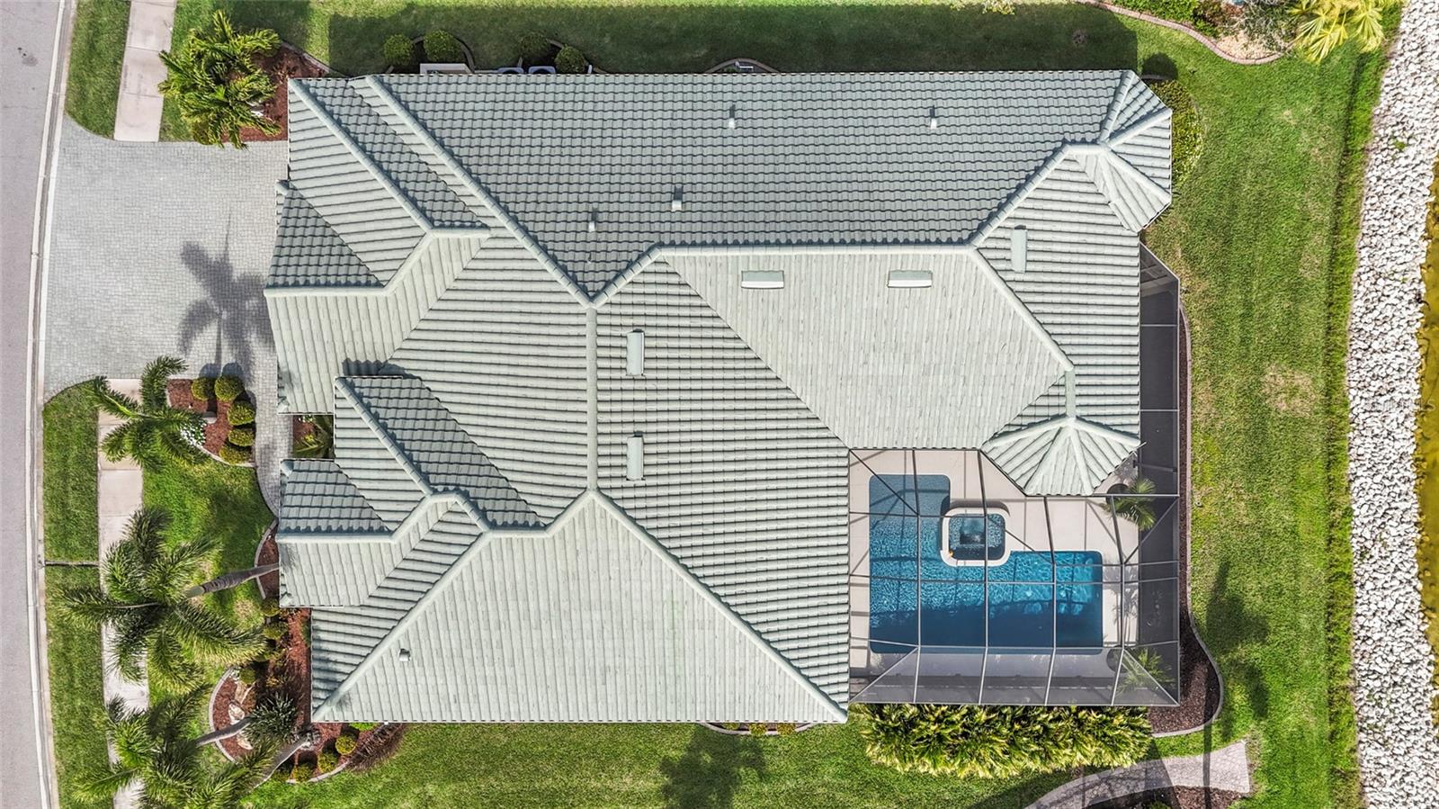 Image 52 of 65 For 1191 Tuscany Boulevard