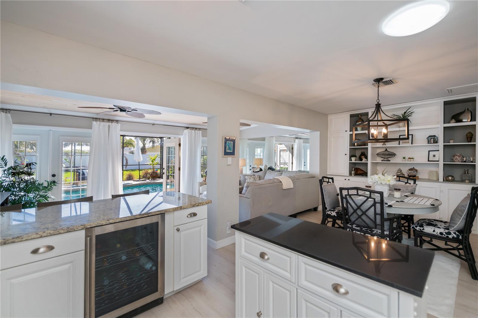 Image 26 of 70 For 809 Nokomis Avenue S