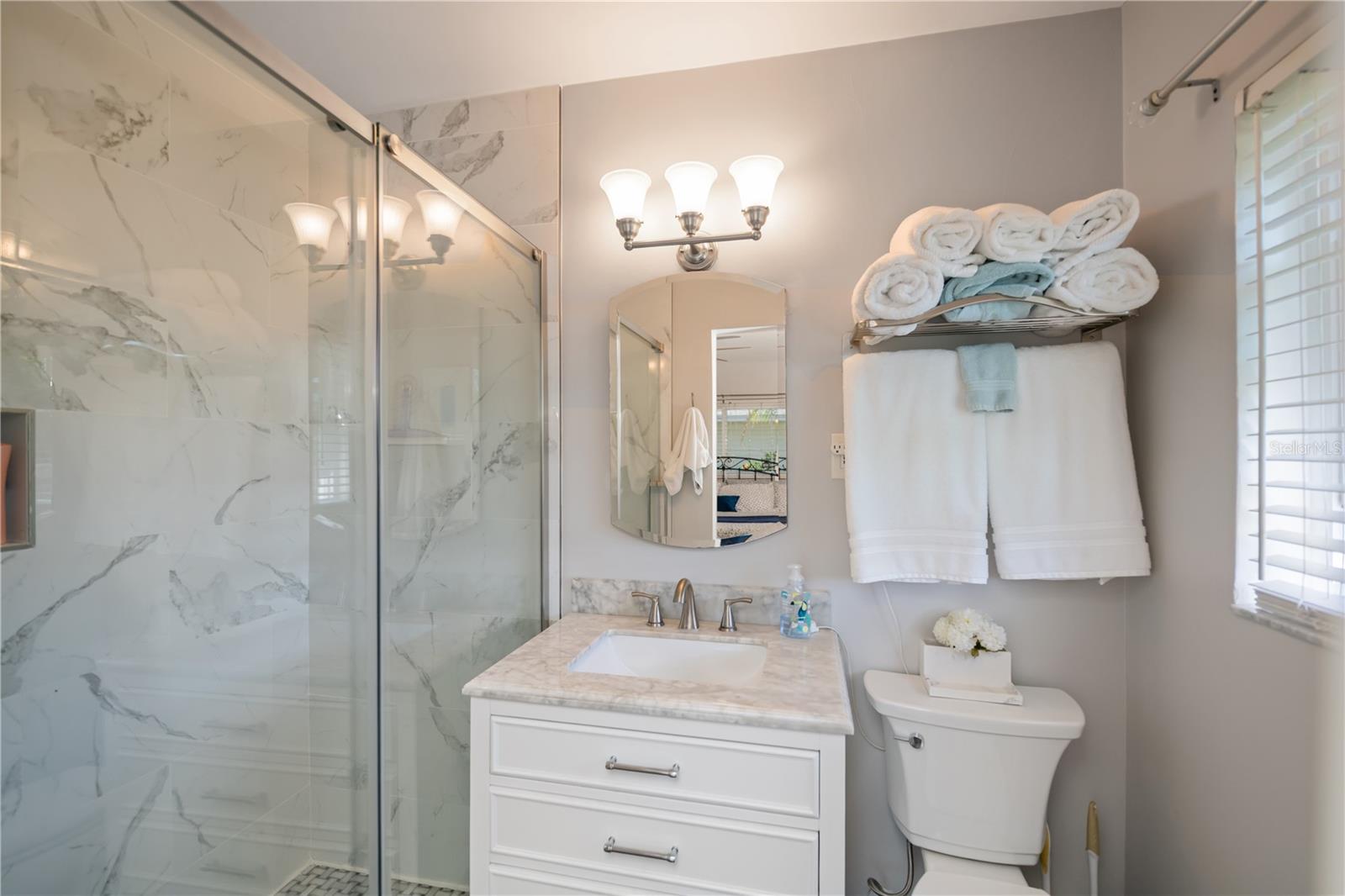 Image 35 of 70 For 809 Nokomis Avenue S