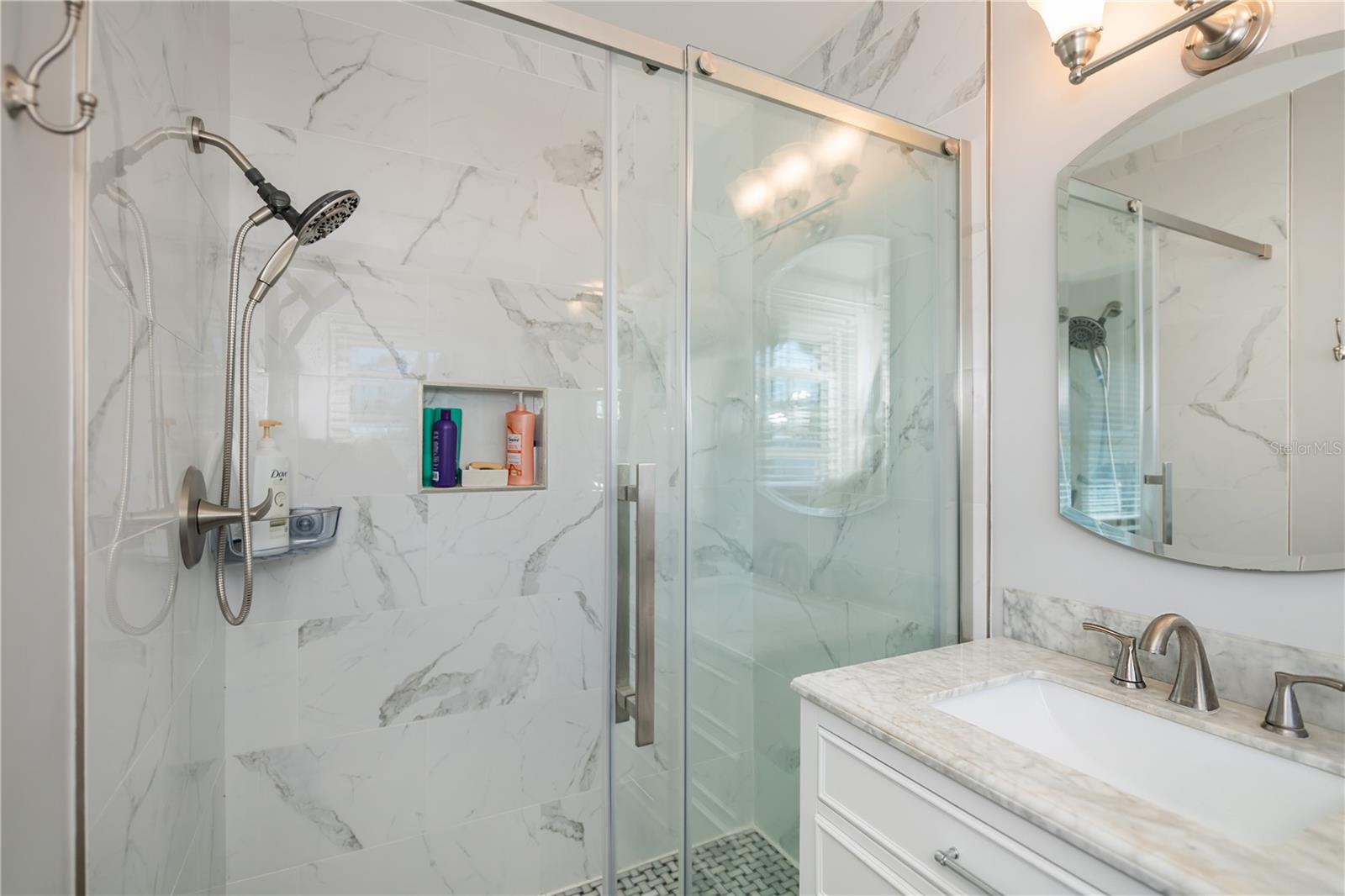 Image 36 of 70 For 809 Nokomis Avenue S