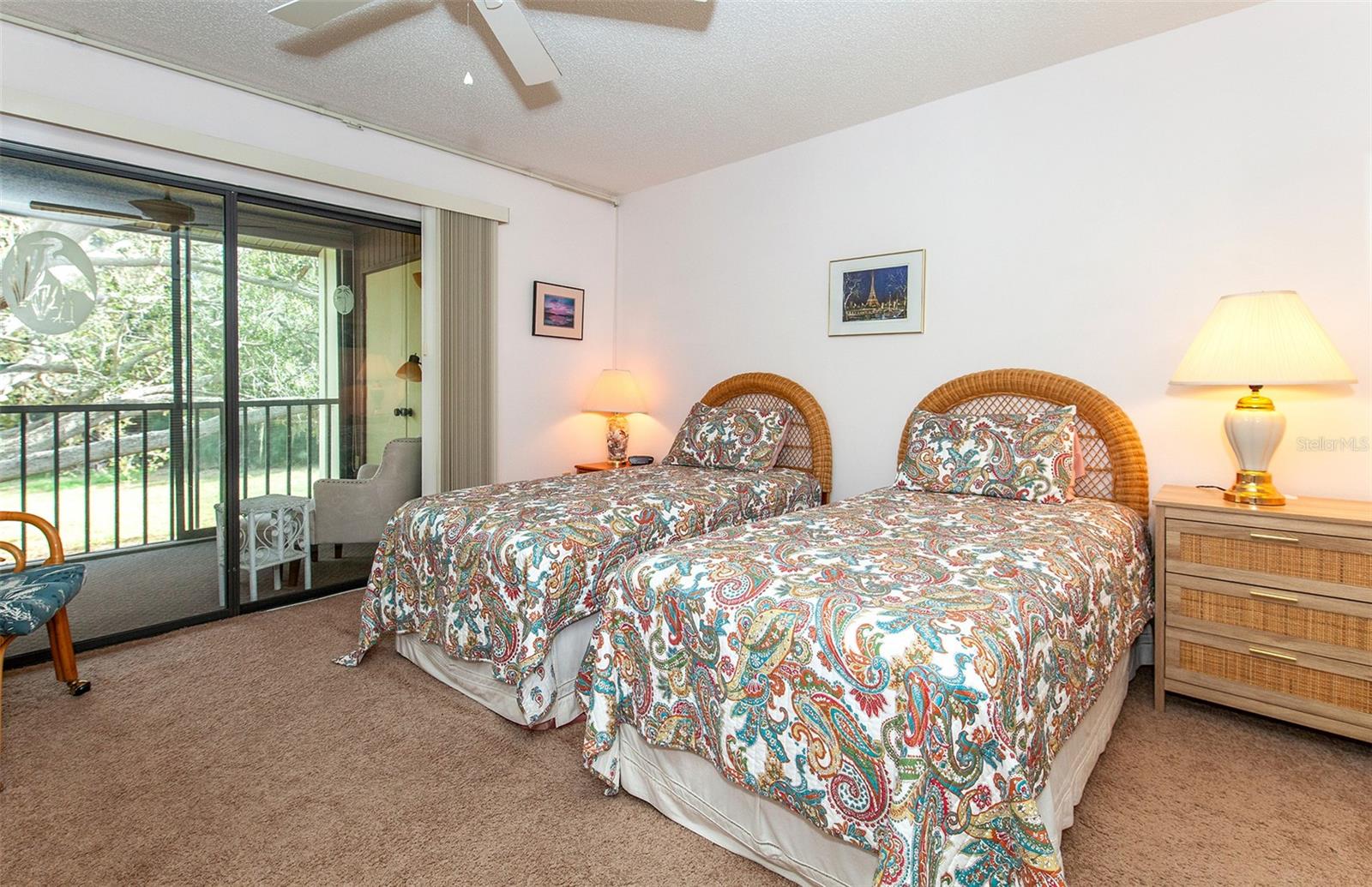 Image 26 of 54 For 862 Bird Bay Way 194